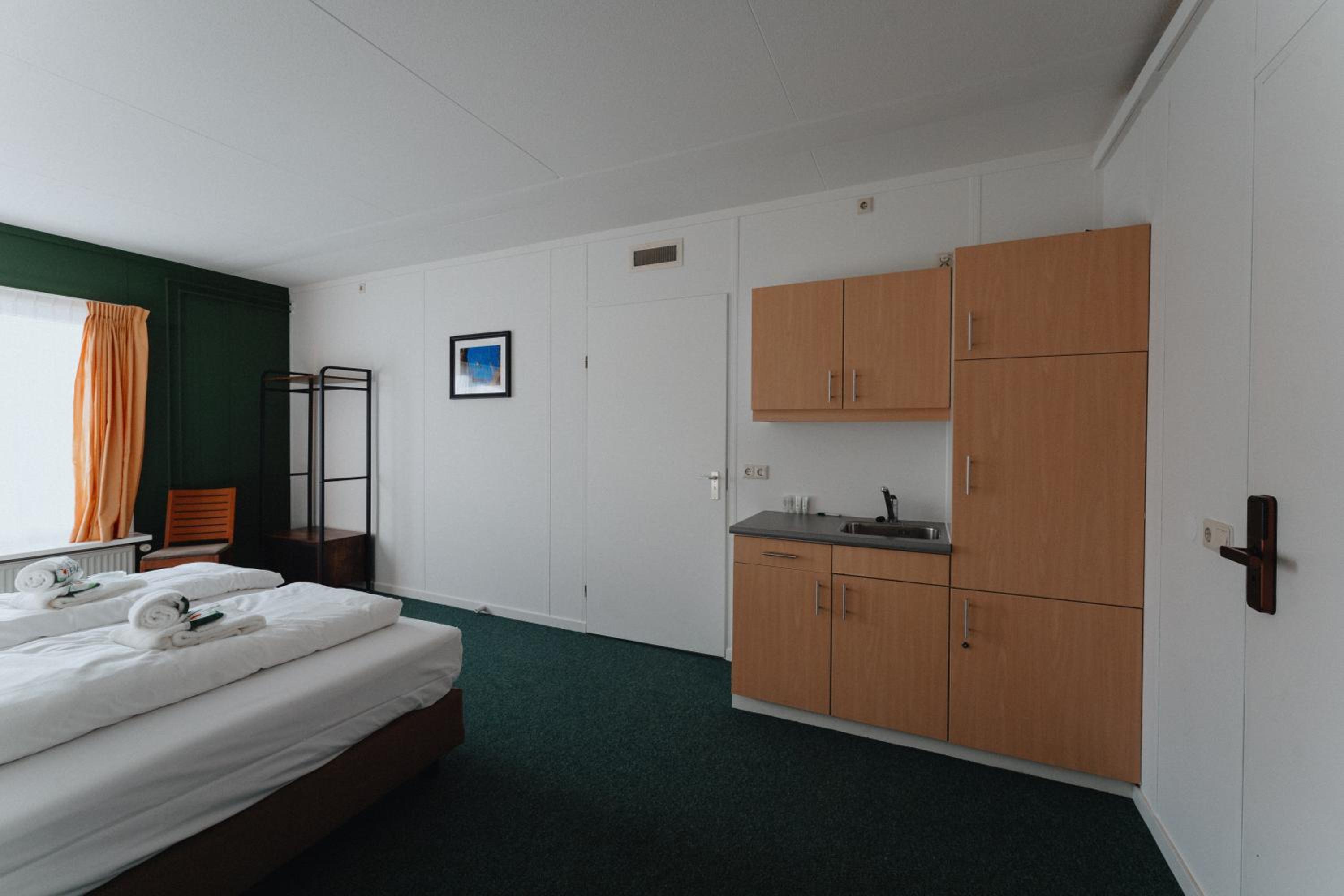 Family Room - Disability Access photo 2