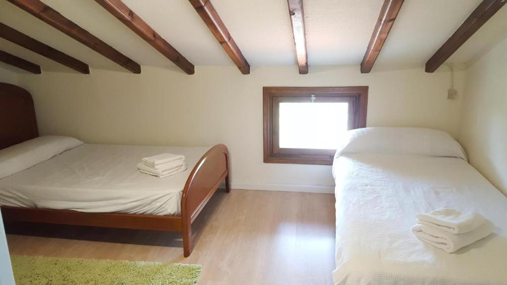Two-Bedroom Deluxe Apartment with Ocean View photo 2