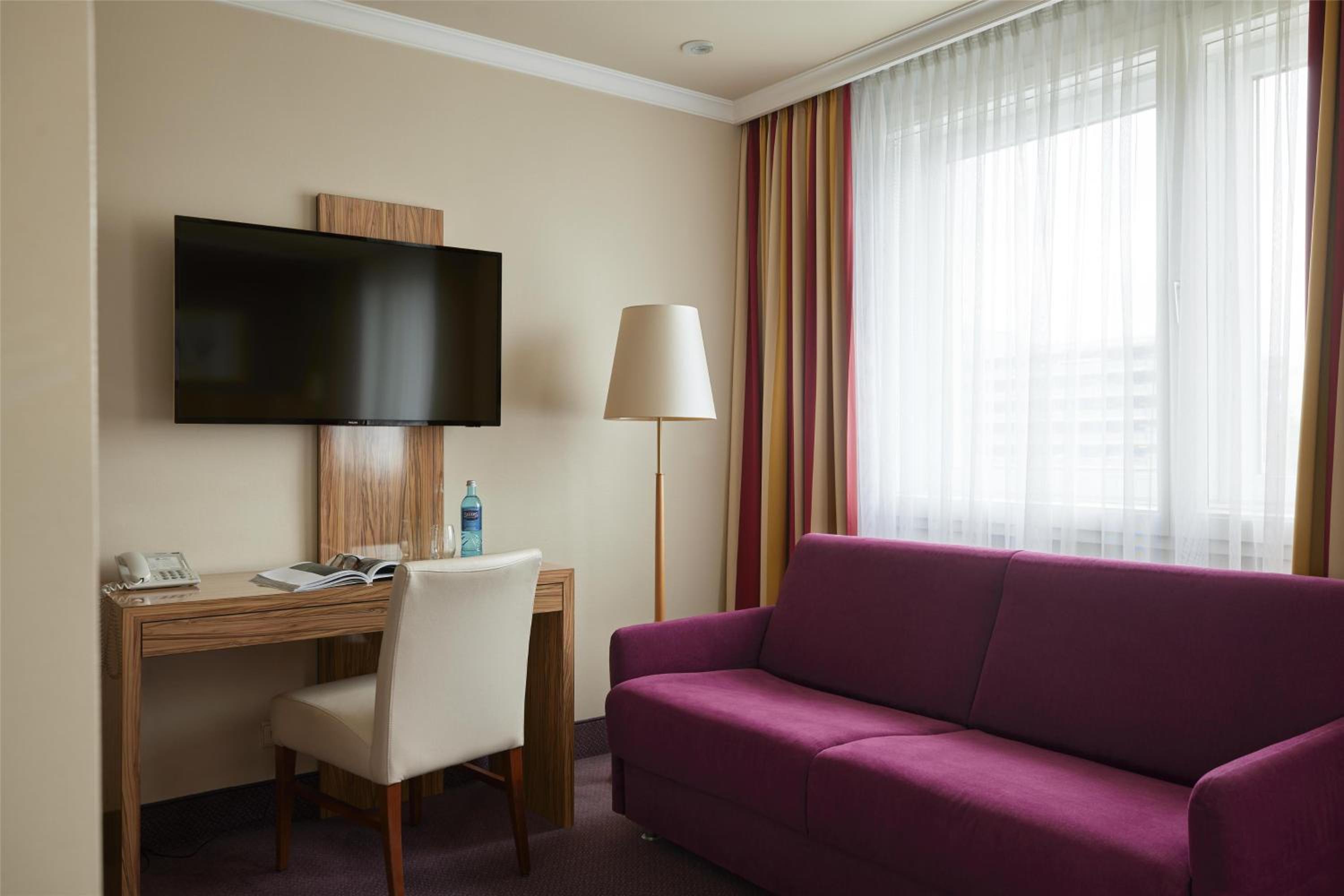 Family Room with double bed and sofa bed