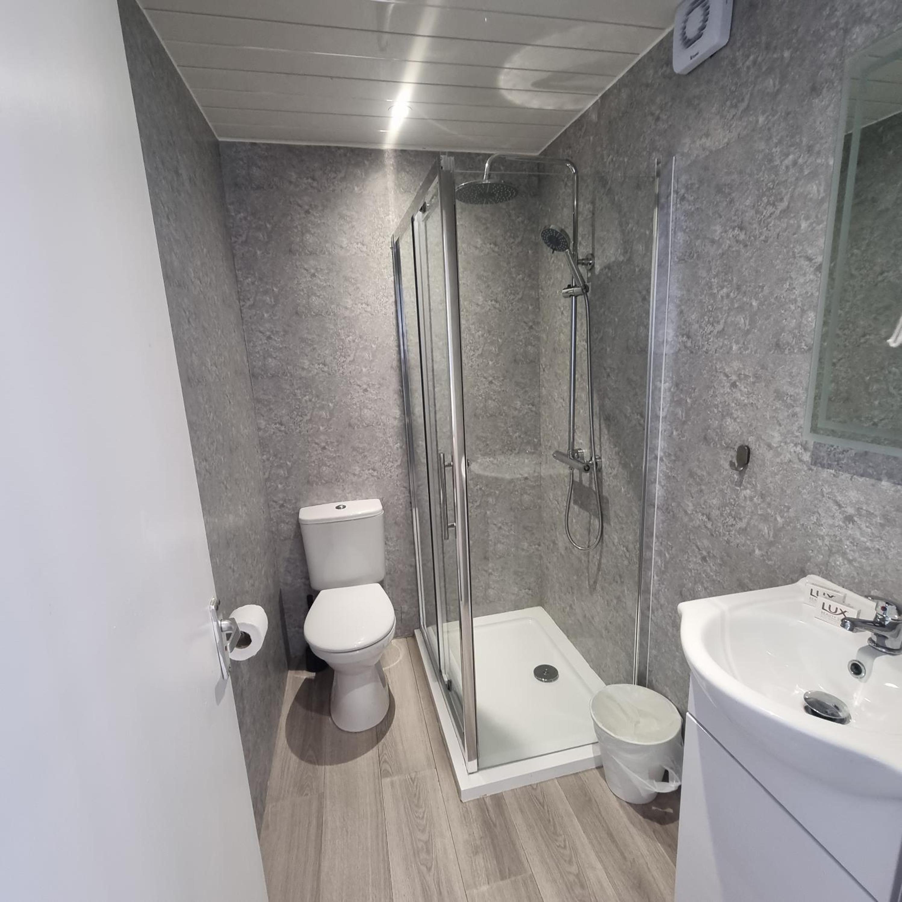 Quadruple Room with Shower photo 2