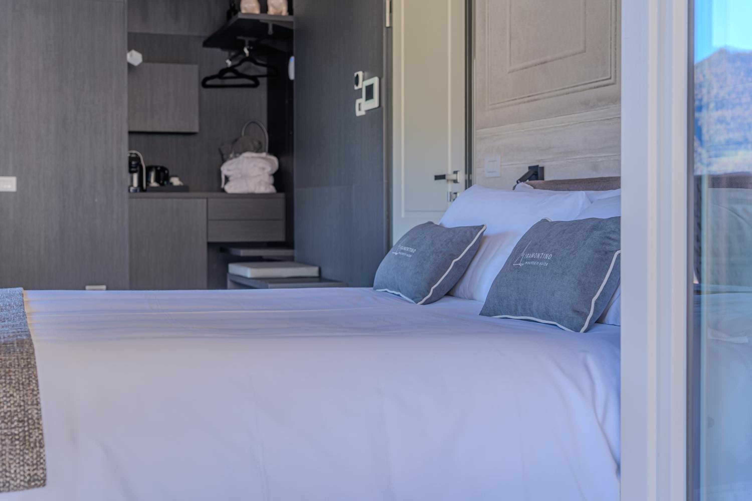Double Room with Spa Bath