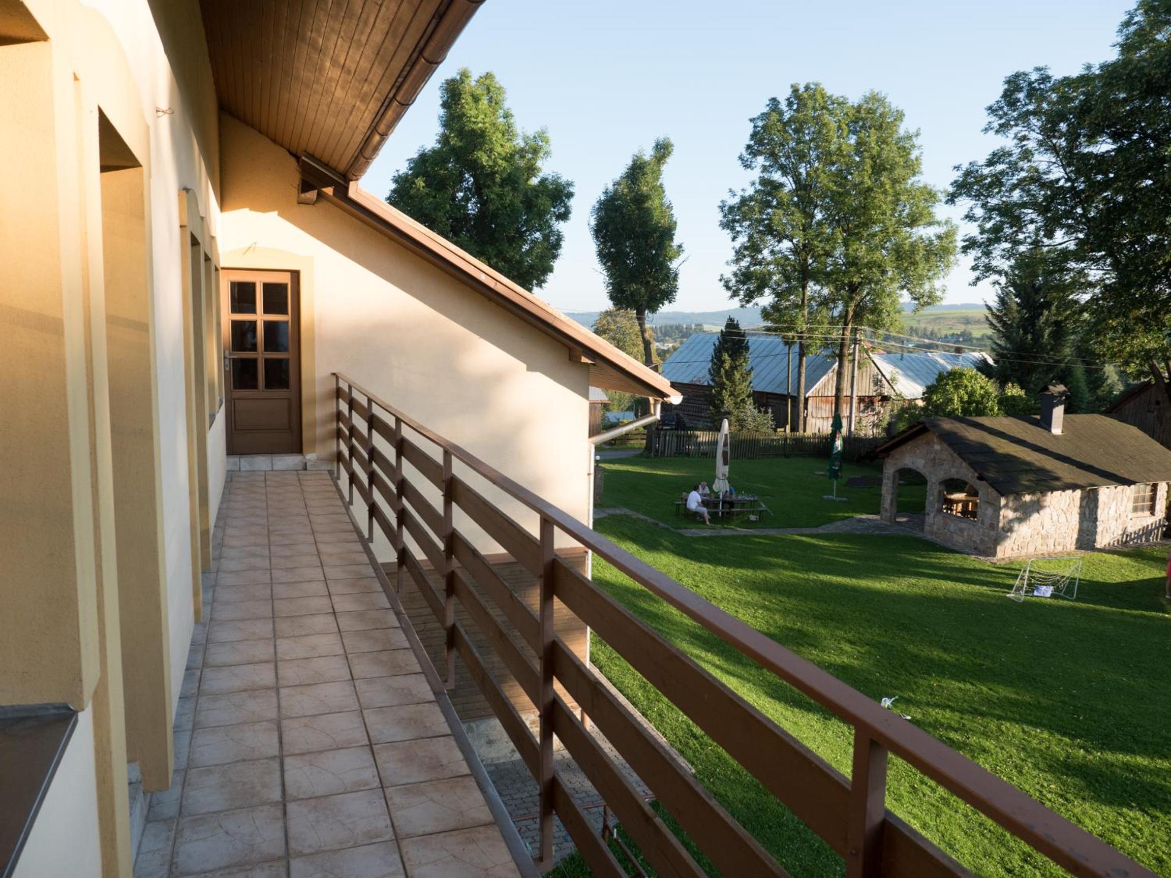 Apartment with Balcony - Photo 65