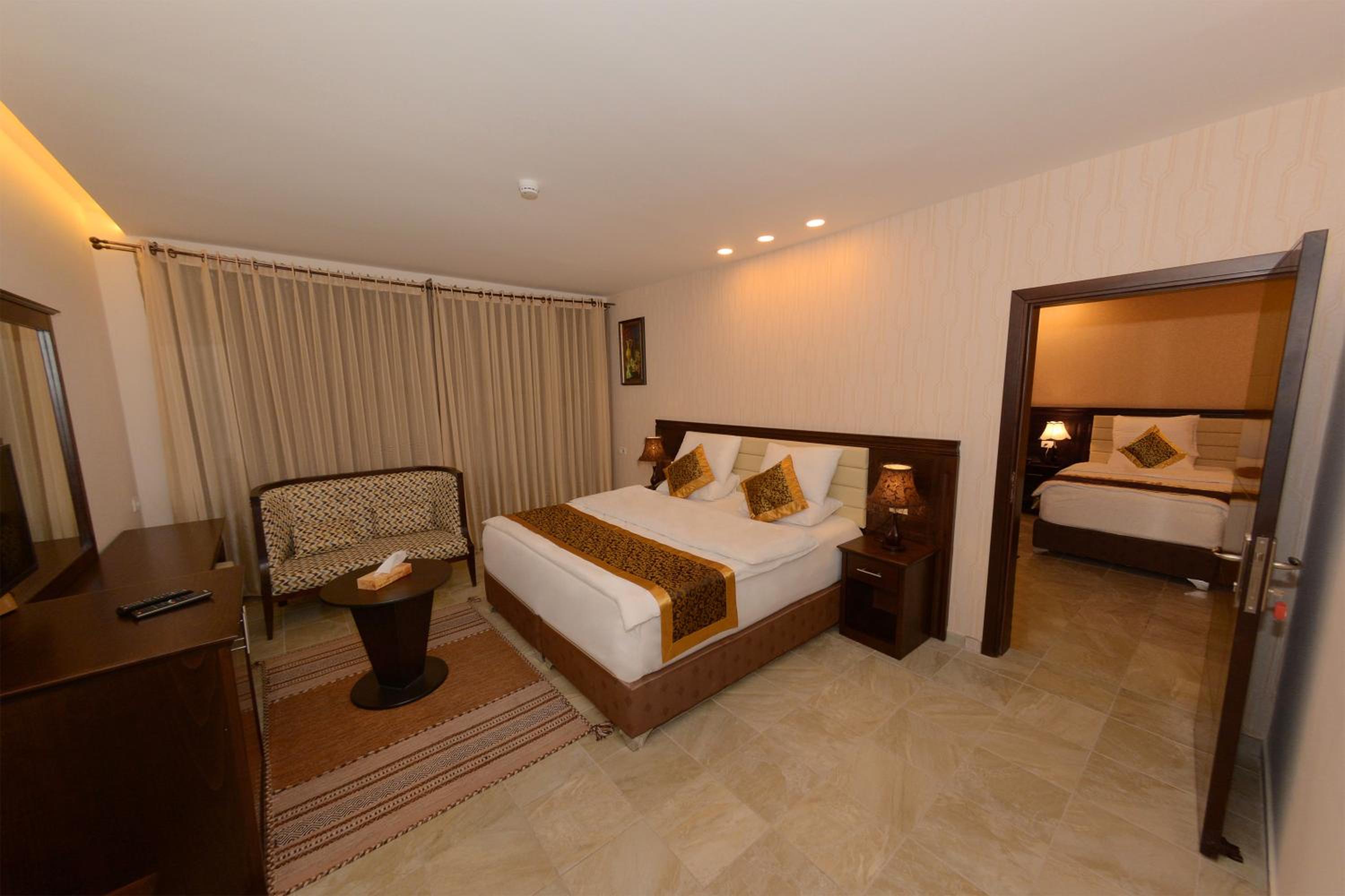 Family Suite photo 1