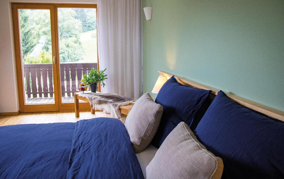 Triple Room with Balcony (2 Adults + 1 Child) photo 1