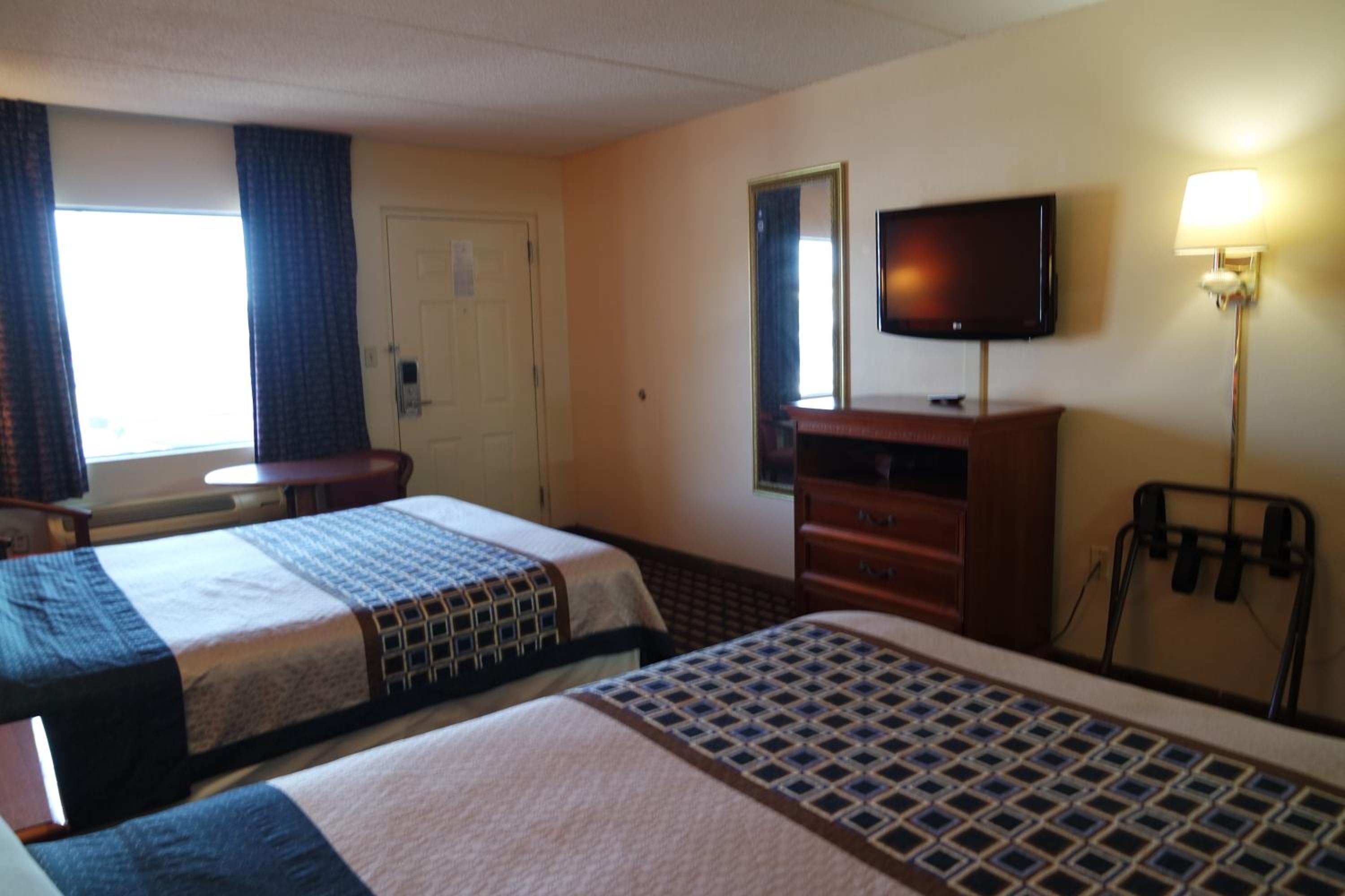 Double Room with Two Double Beds - Smoking - Photo 6