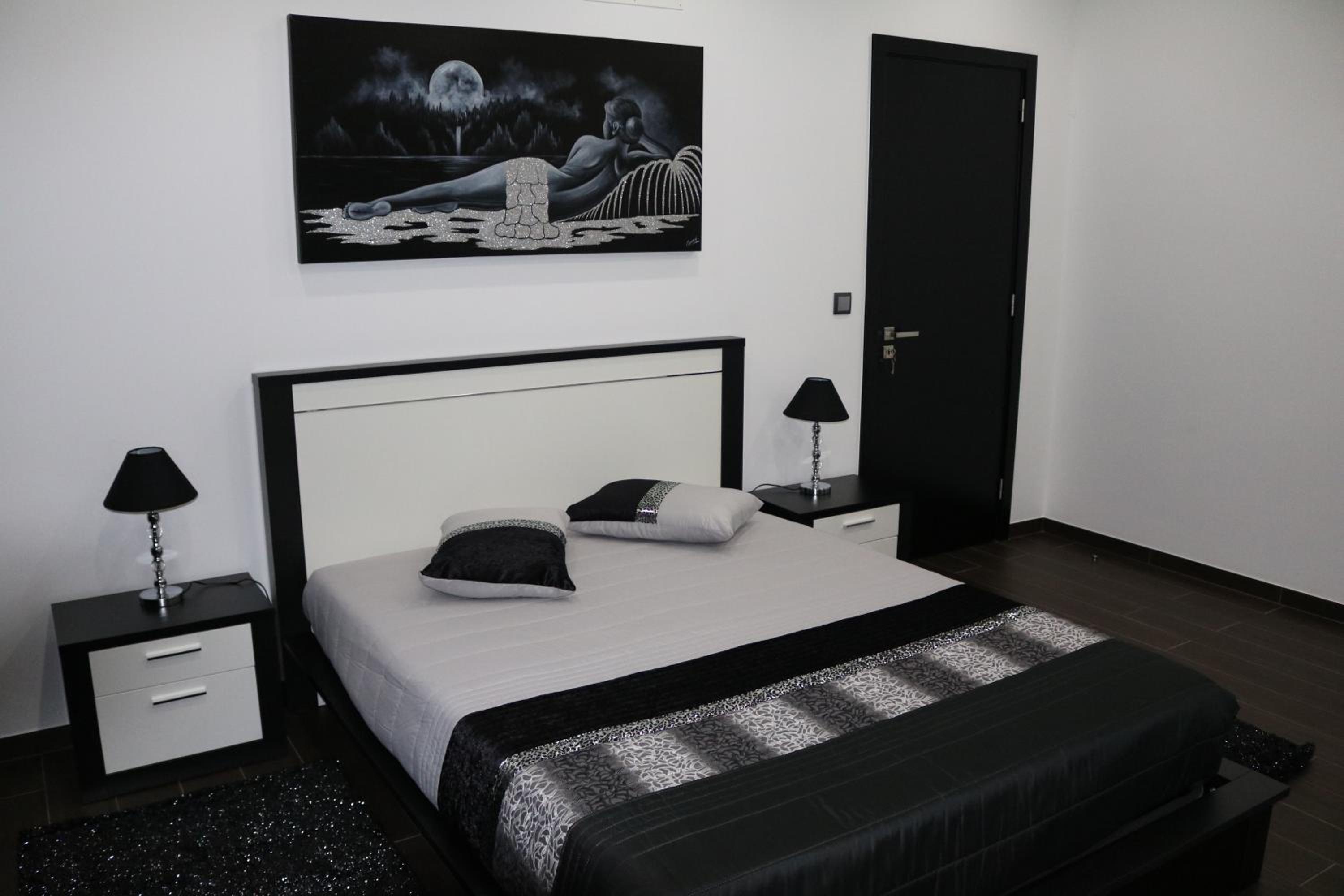Three-Bedroom House - Photo 12
