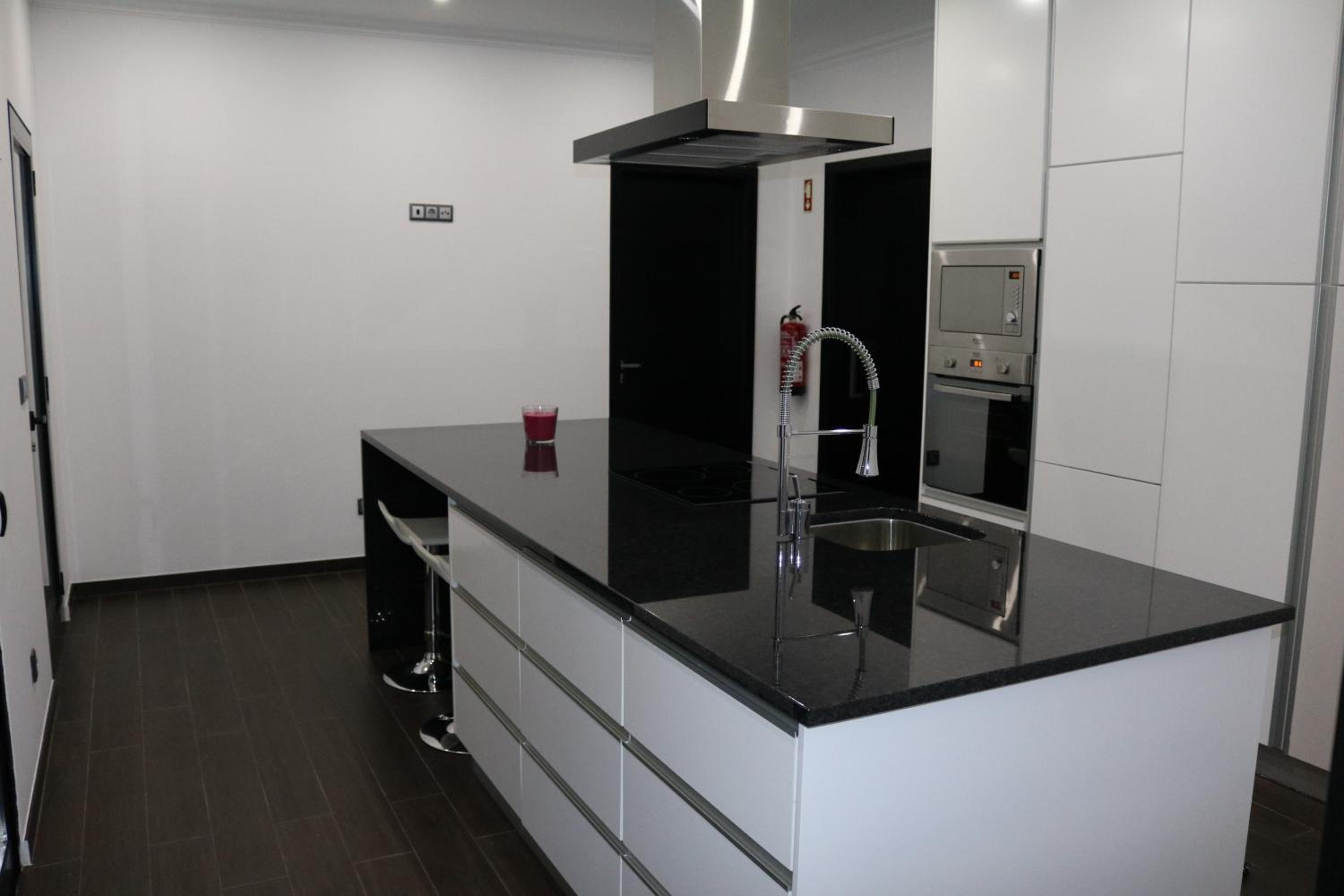 Three-Bedroom House - Photo 11