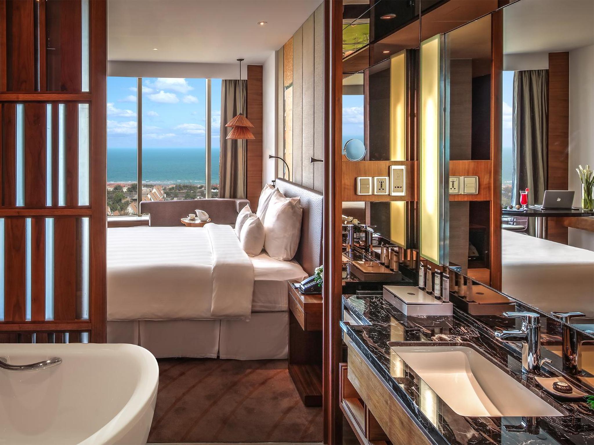 Executive Room, Lounge Access, 1 King Size photo 2