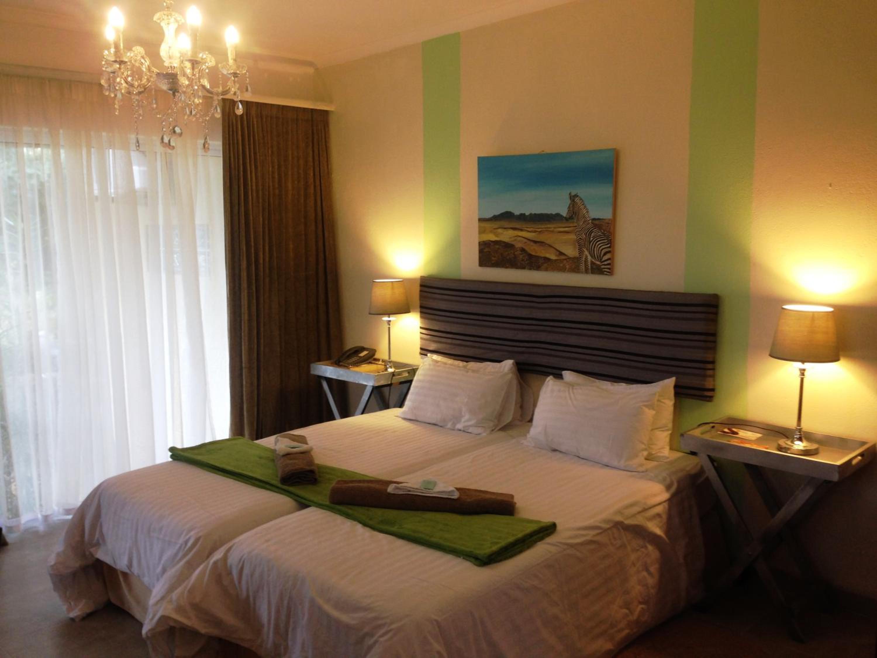 Twin Room - Photo 5