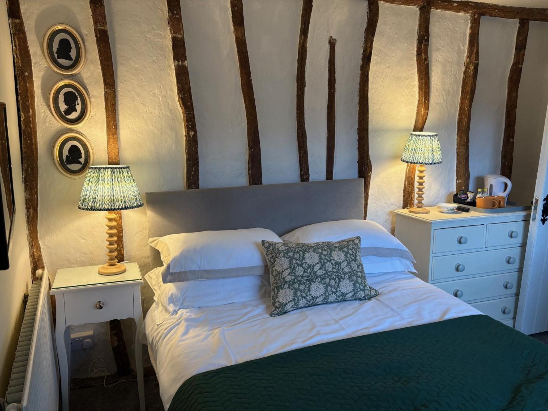 Small Double Room photo 1