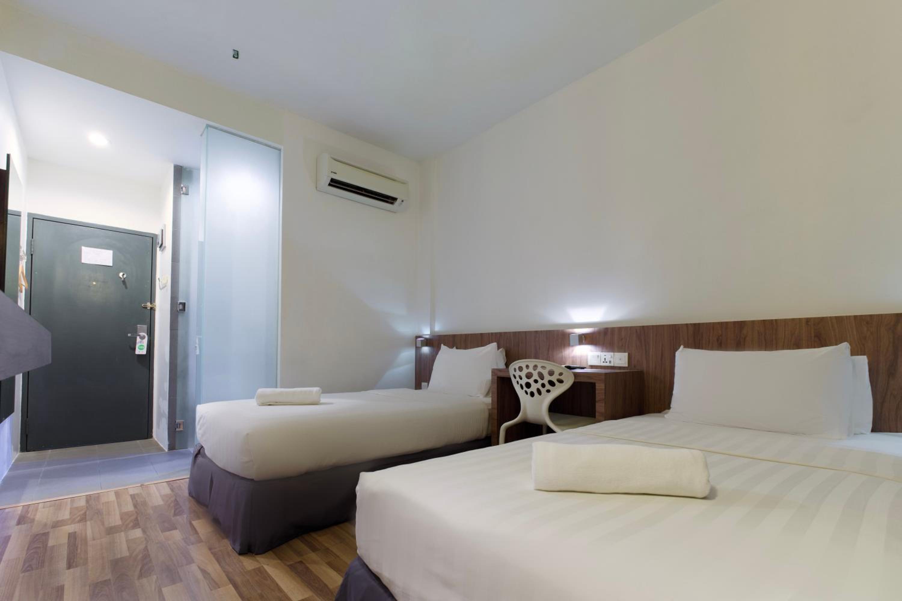 New Standard Twin Room photo 1