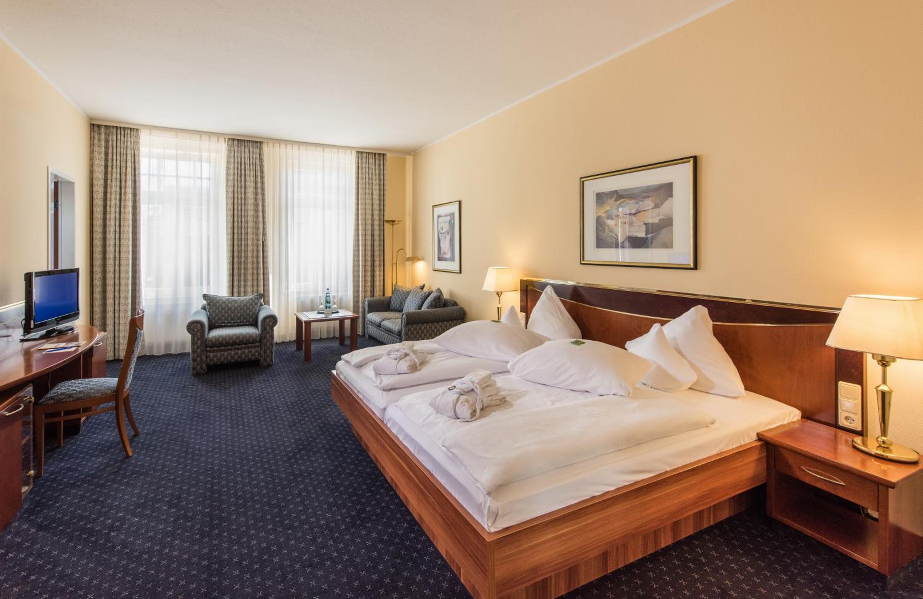 Deluxe Double Room photo 2