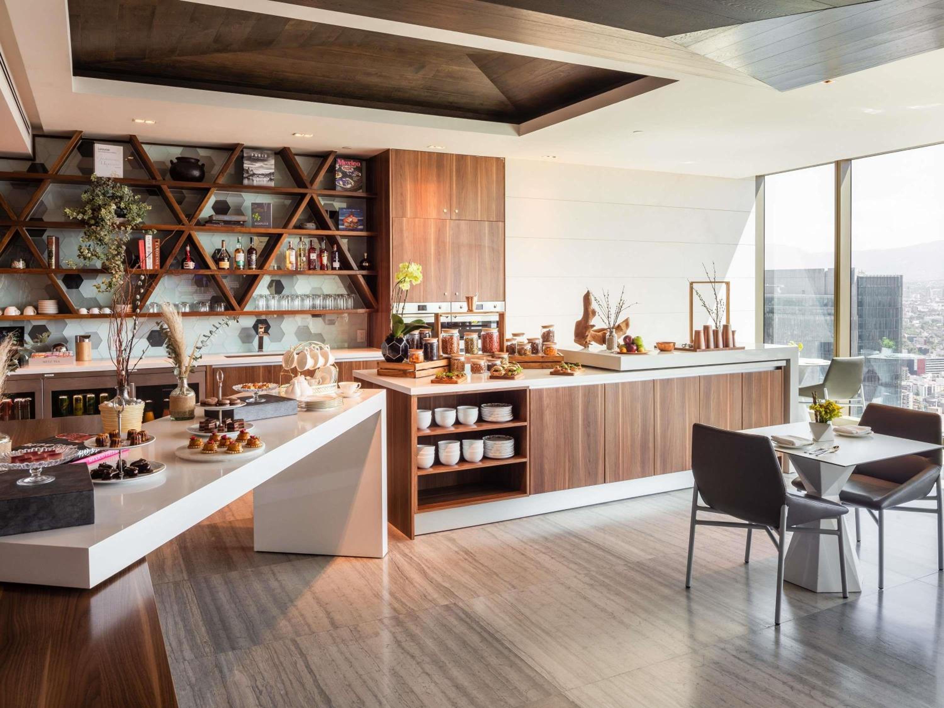 Prestige Suite with Terrace