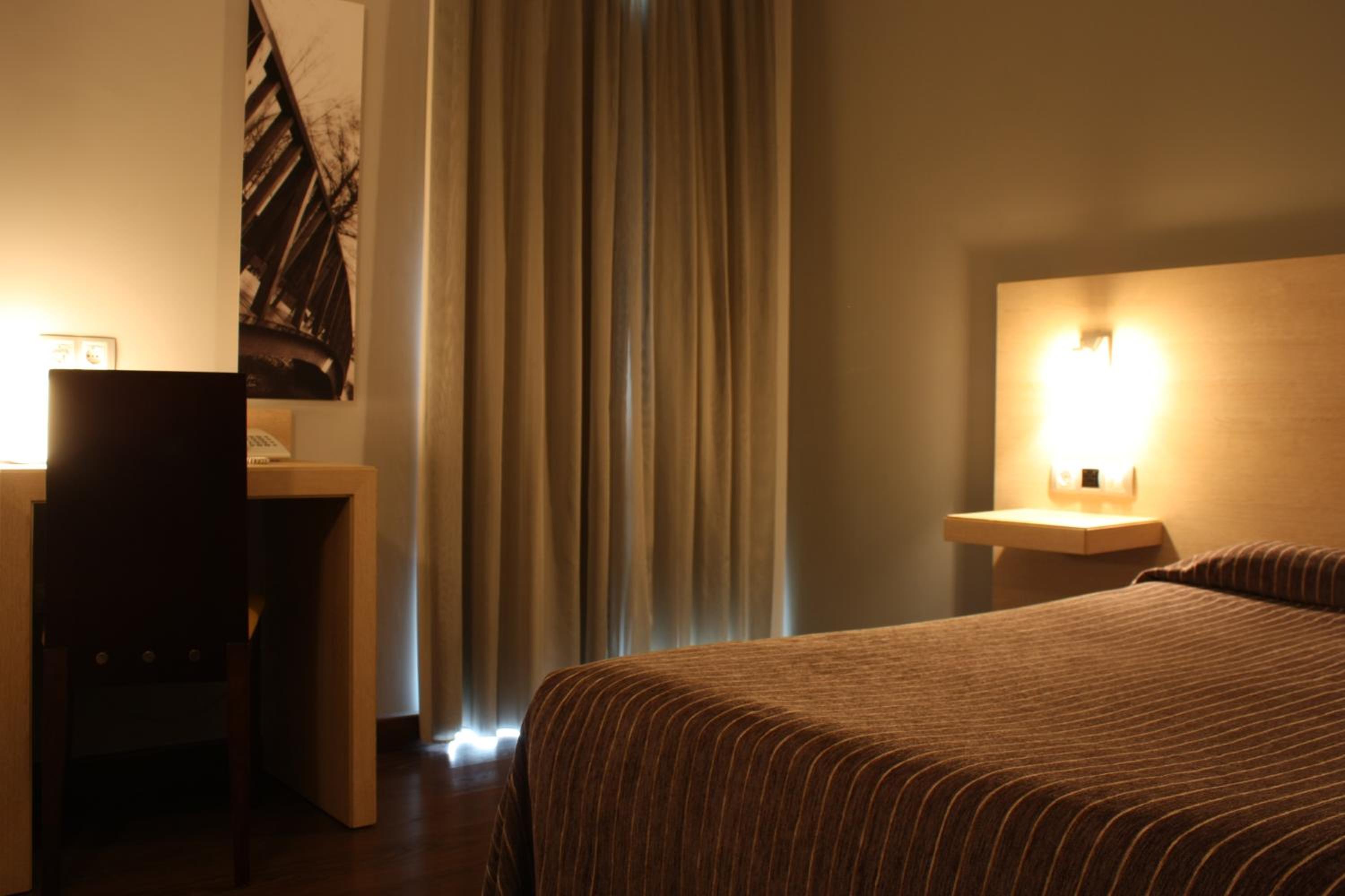 Single Room photo 3