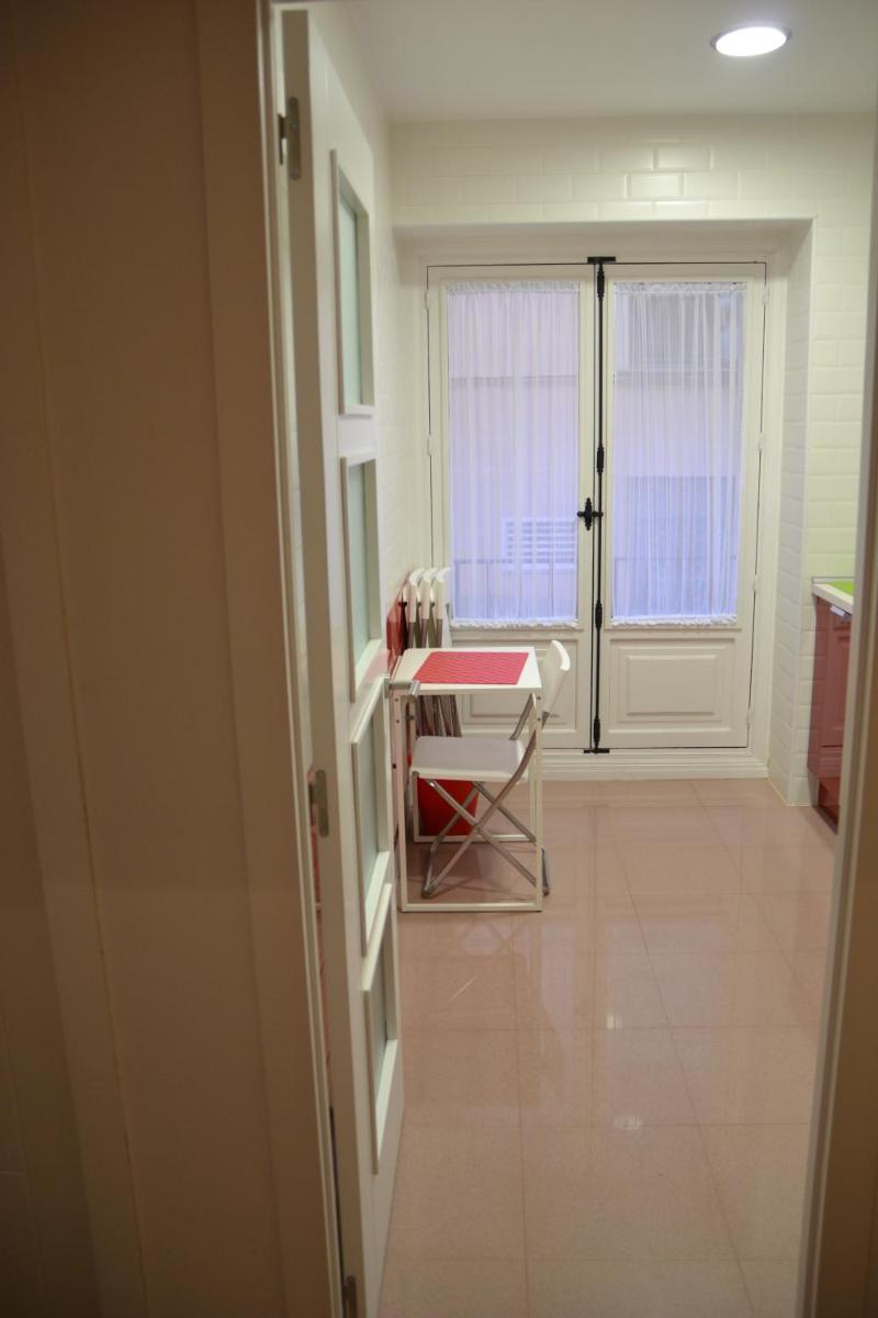 Apartment with Balcony photo 1