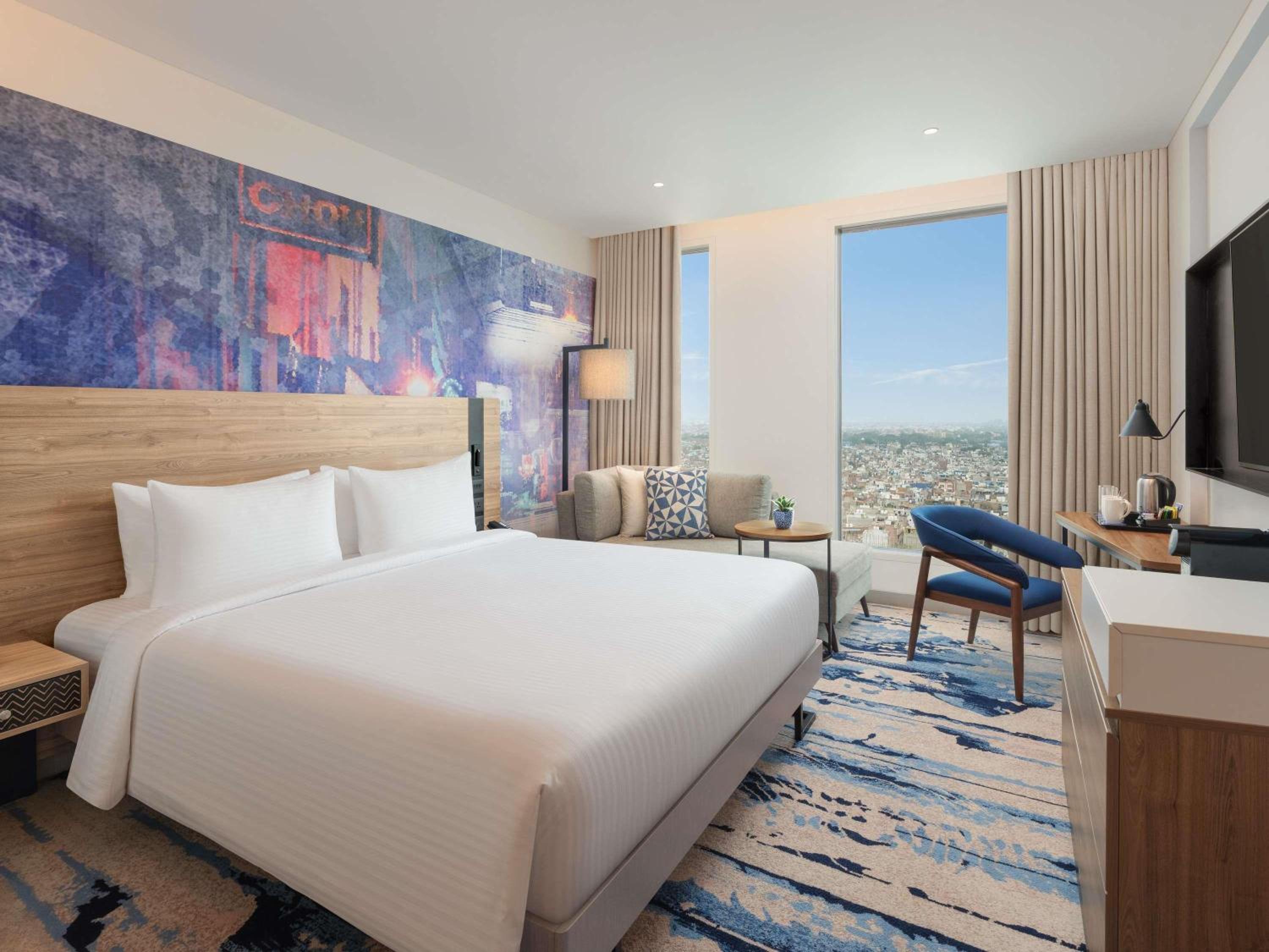 Superior King Room - Photo 4