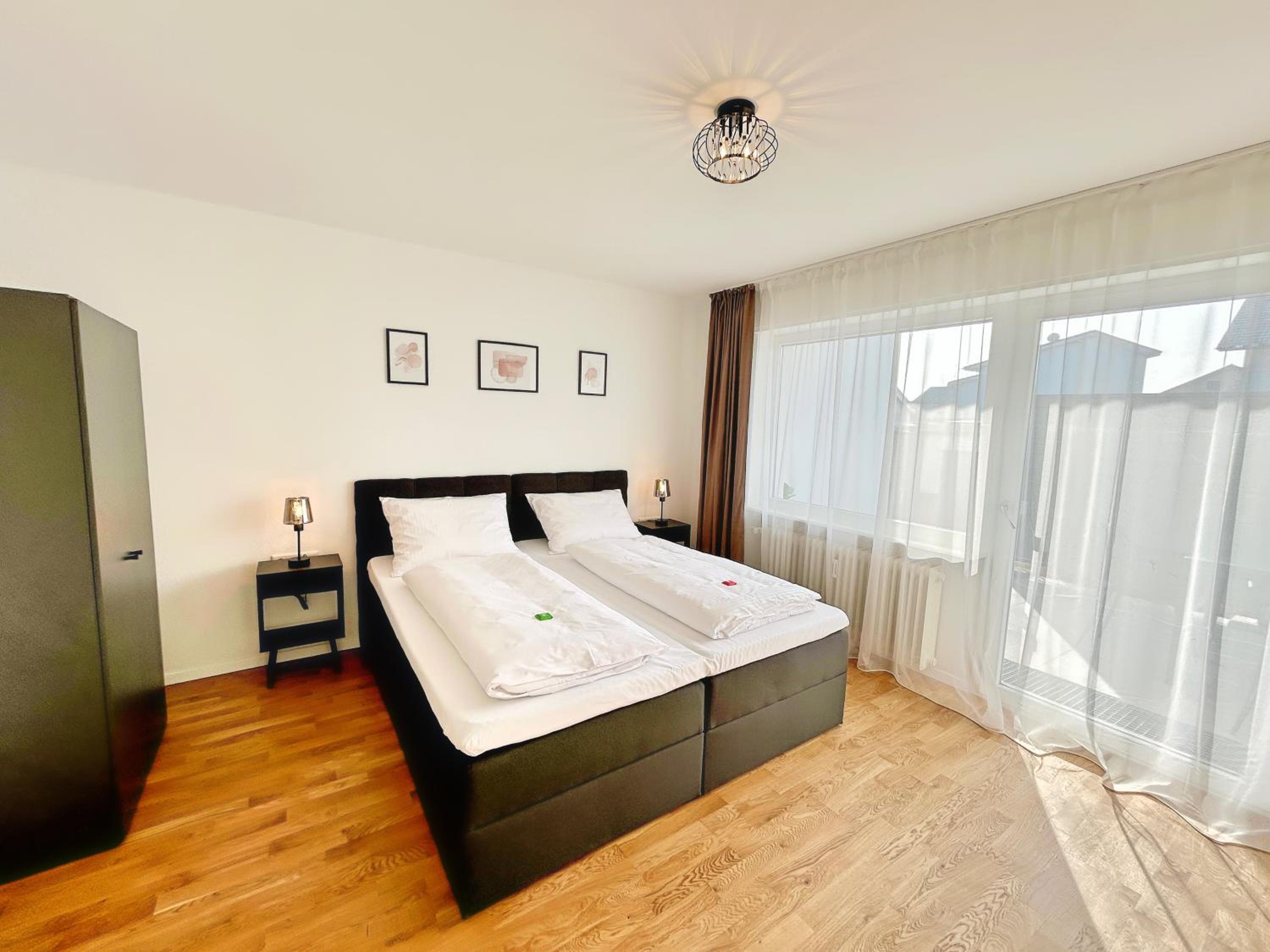 Two-Bedroom Apartment with Terrace photo 3