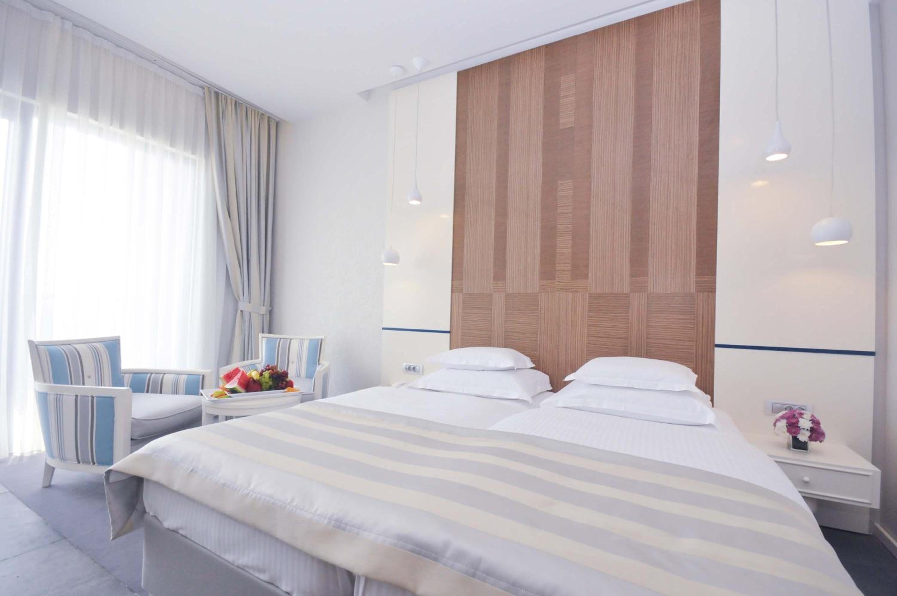 Double or Twin Room with Balcony photo 1