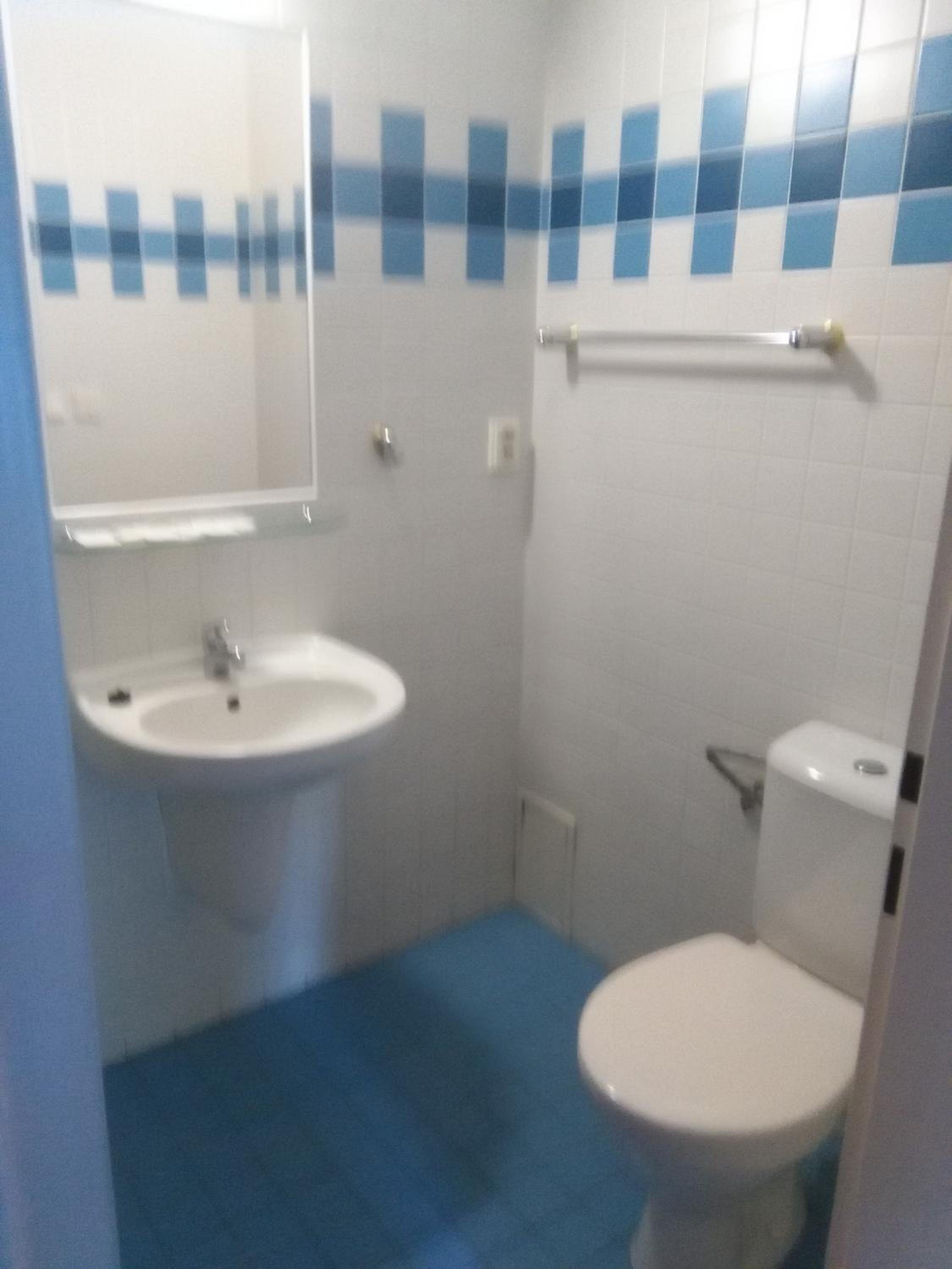 Triple Room with Private Bathroom photo 2