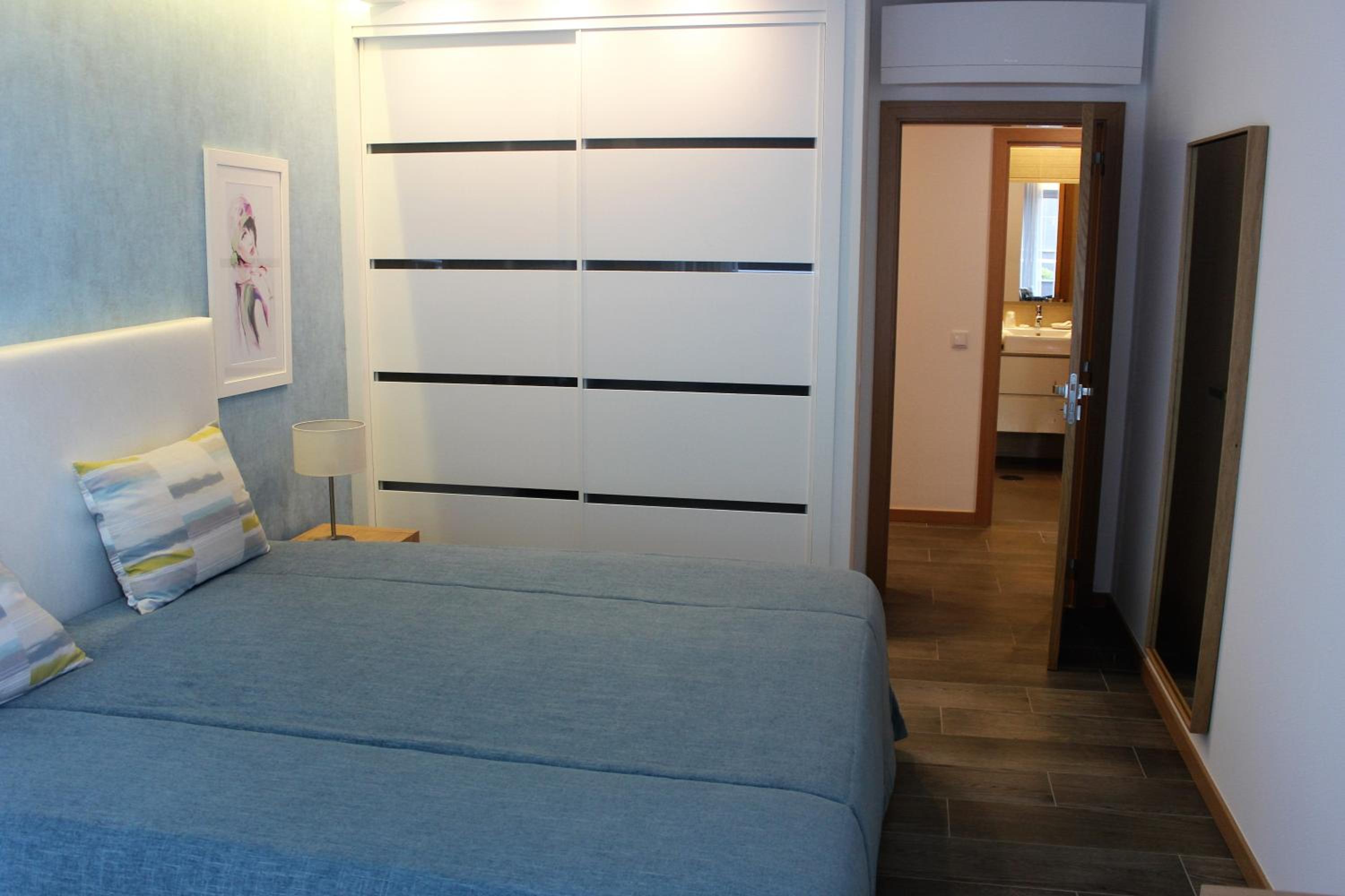 One-Bedroom Apartment - Photo 22