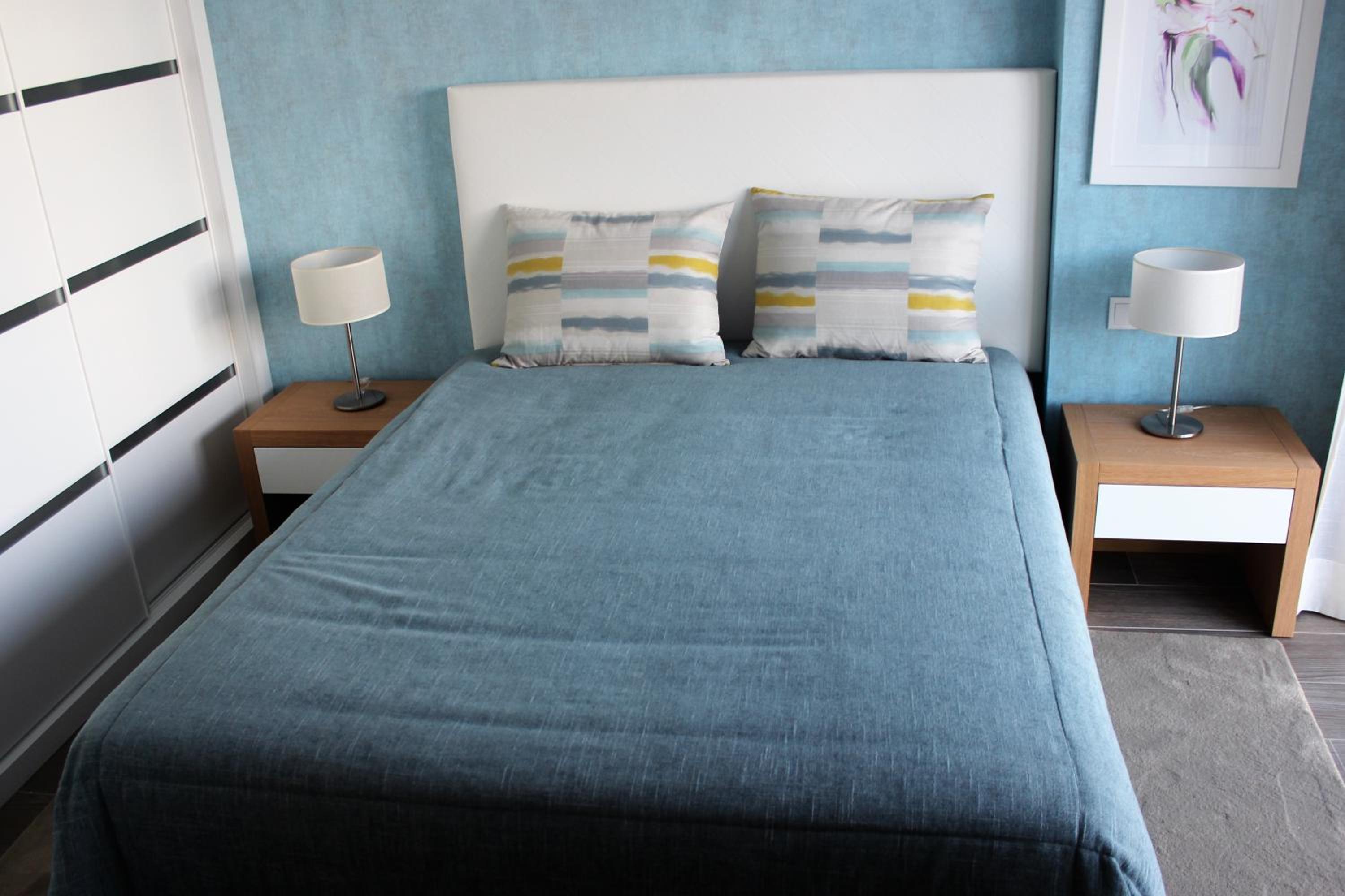One-Bedroom Apartment - Photo 14