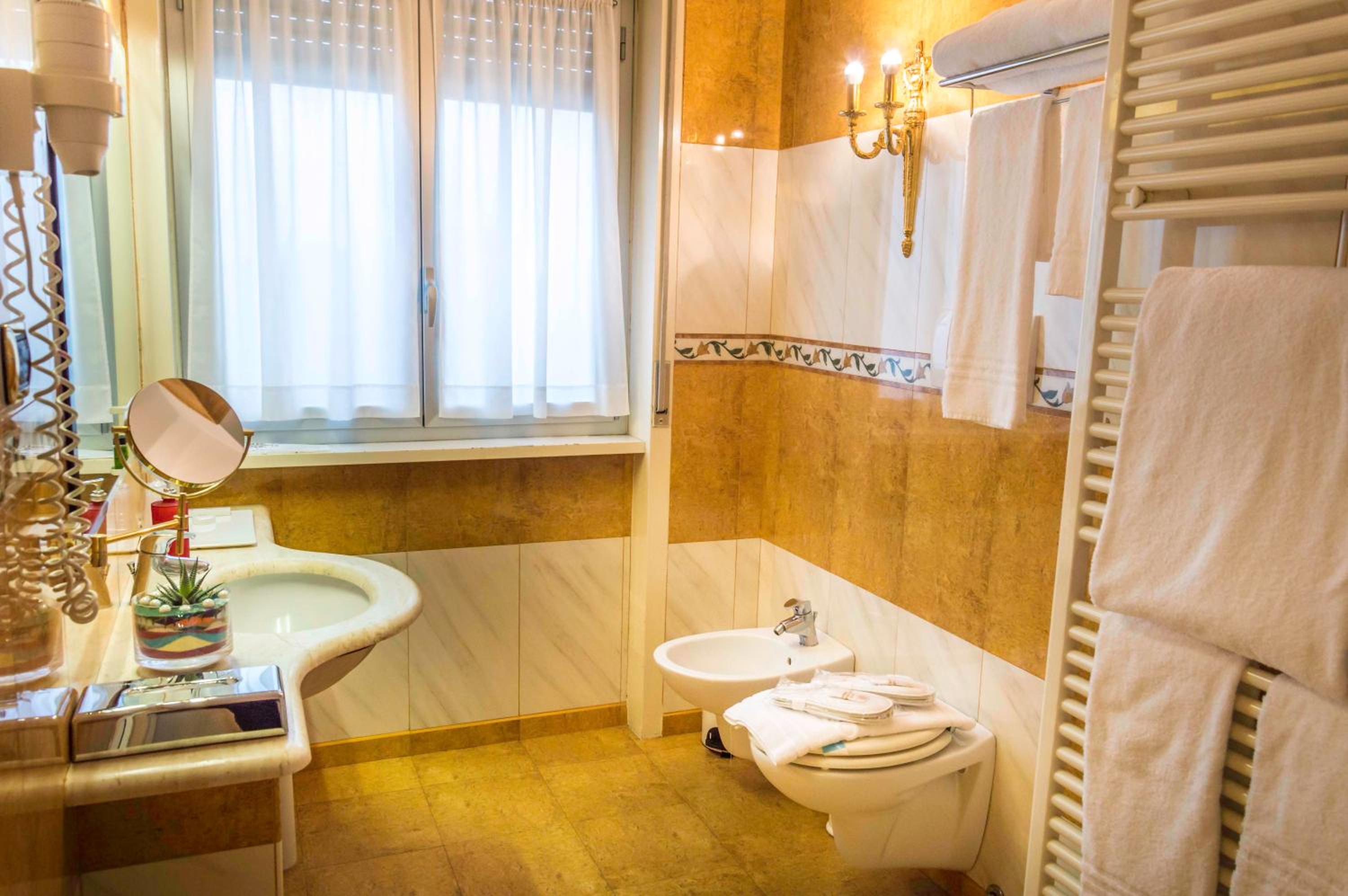 Junior Suite - Photo 3