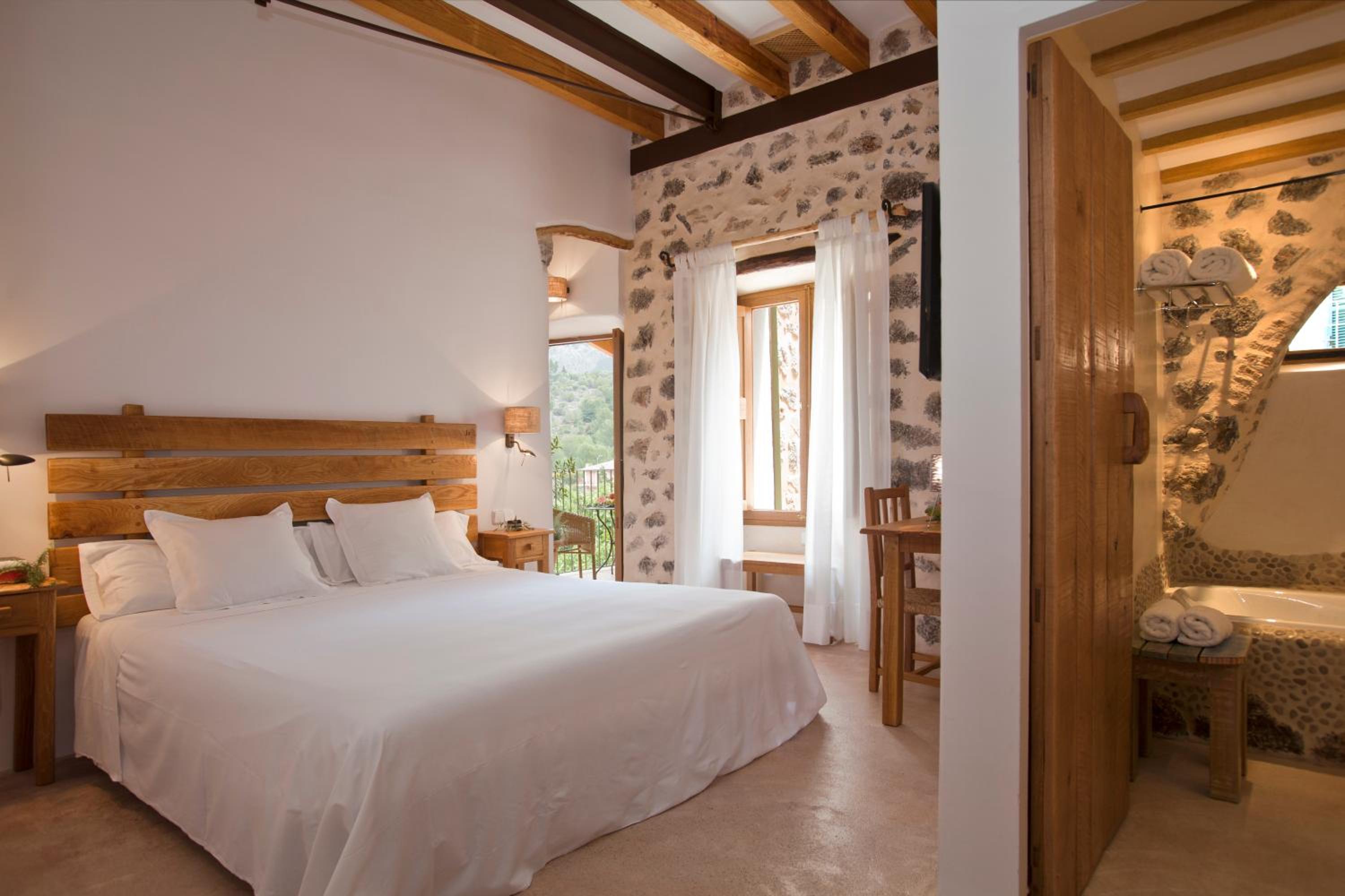 Deluxe Double Room Historic Building with Spa Access