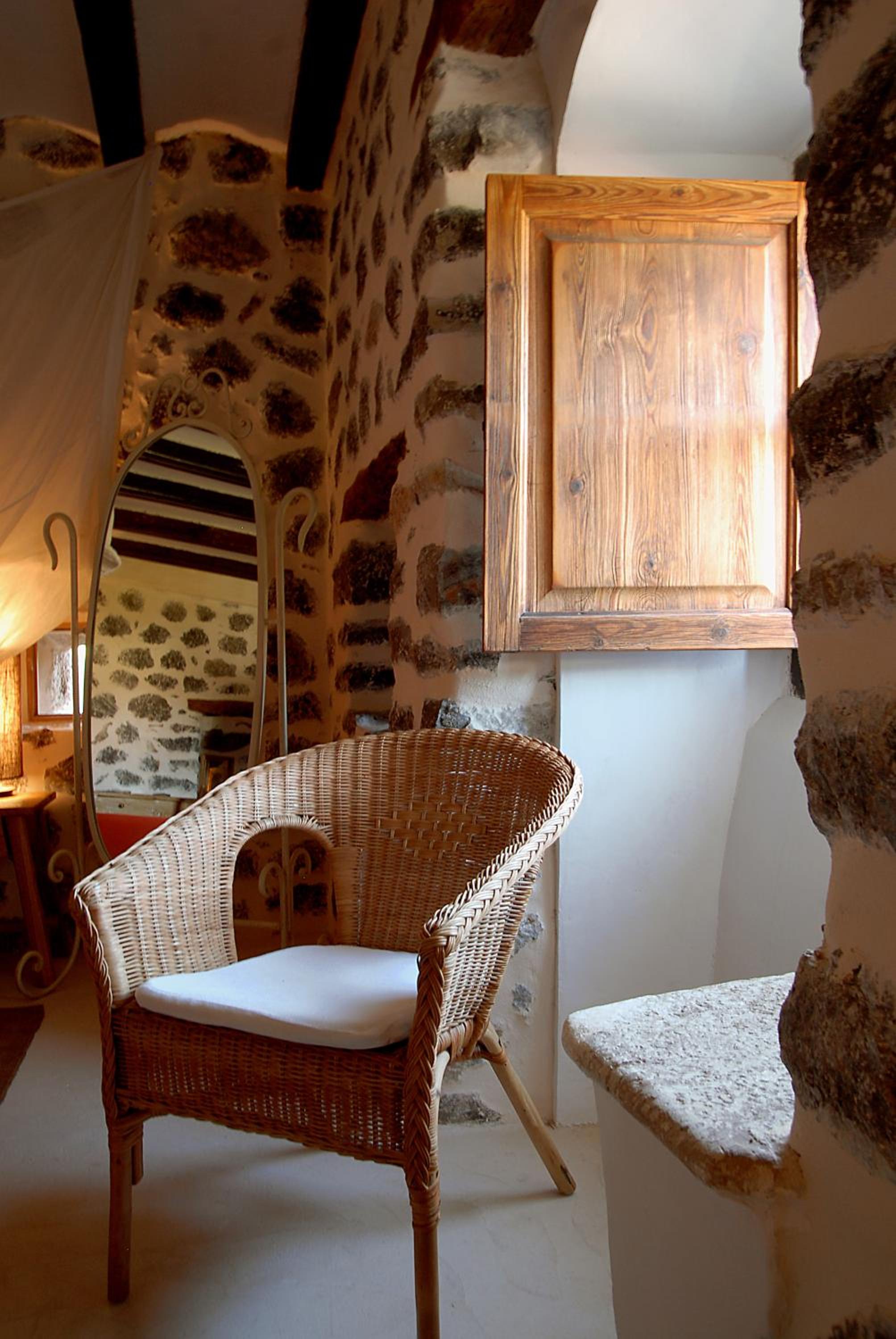Deluxe Double Room Historic Building with Spa Access Deluxe Double Room Historic Building with Spa Access