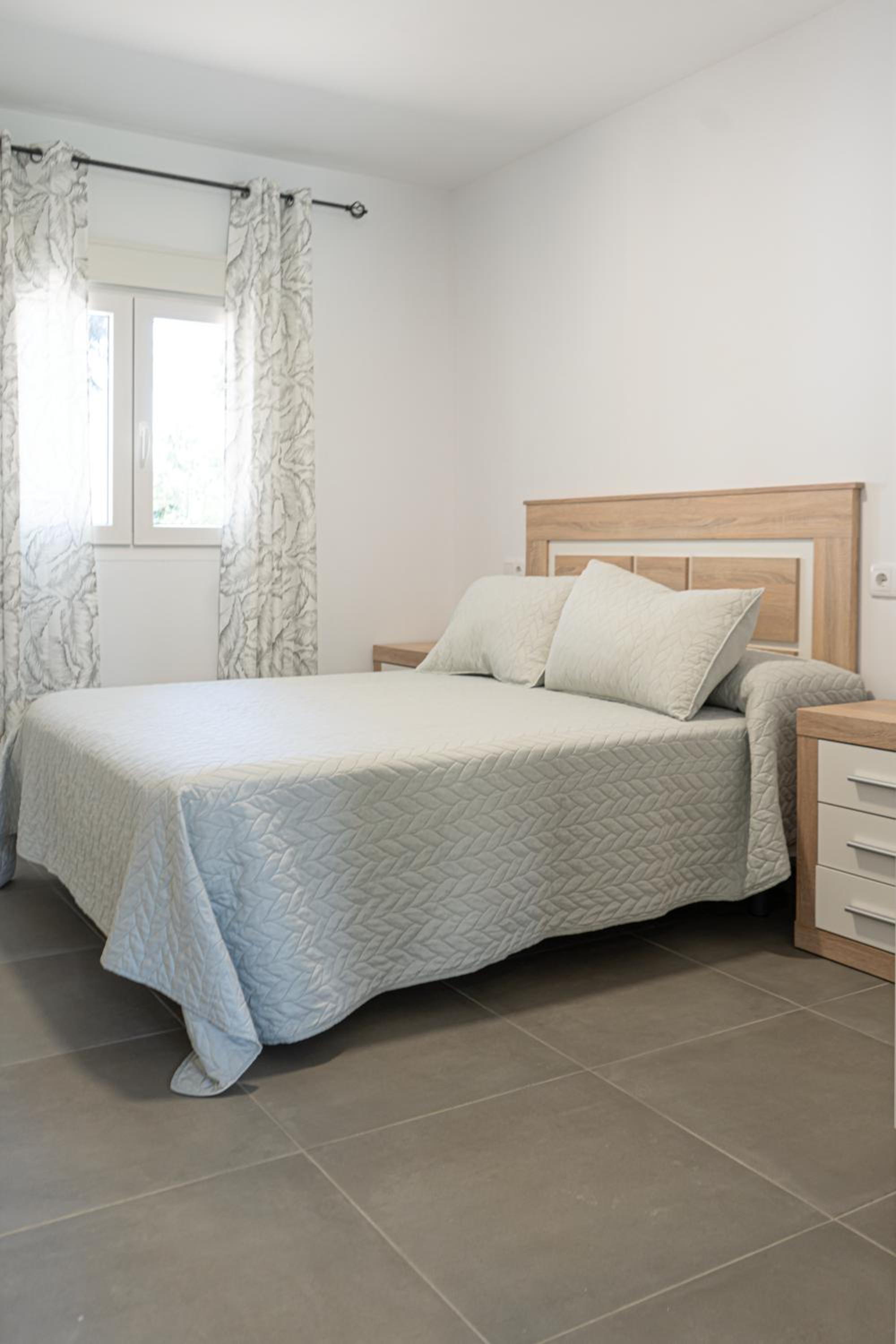 One-Bedroom Deluxe Apartment