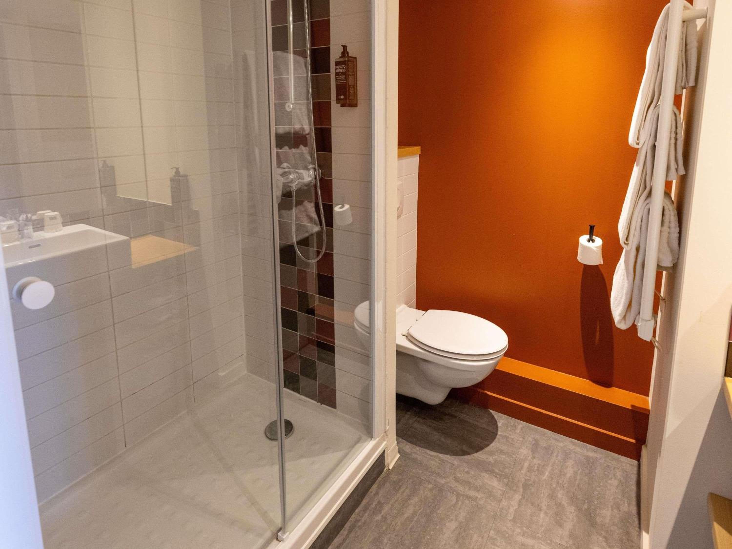 Triple Room - Photo 7