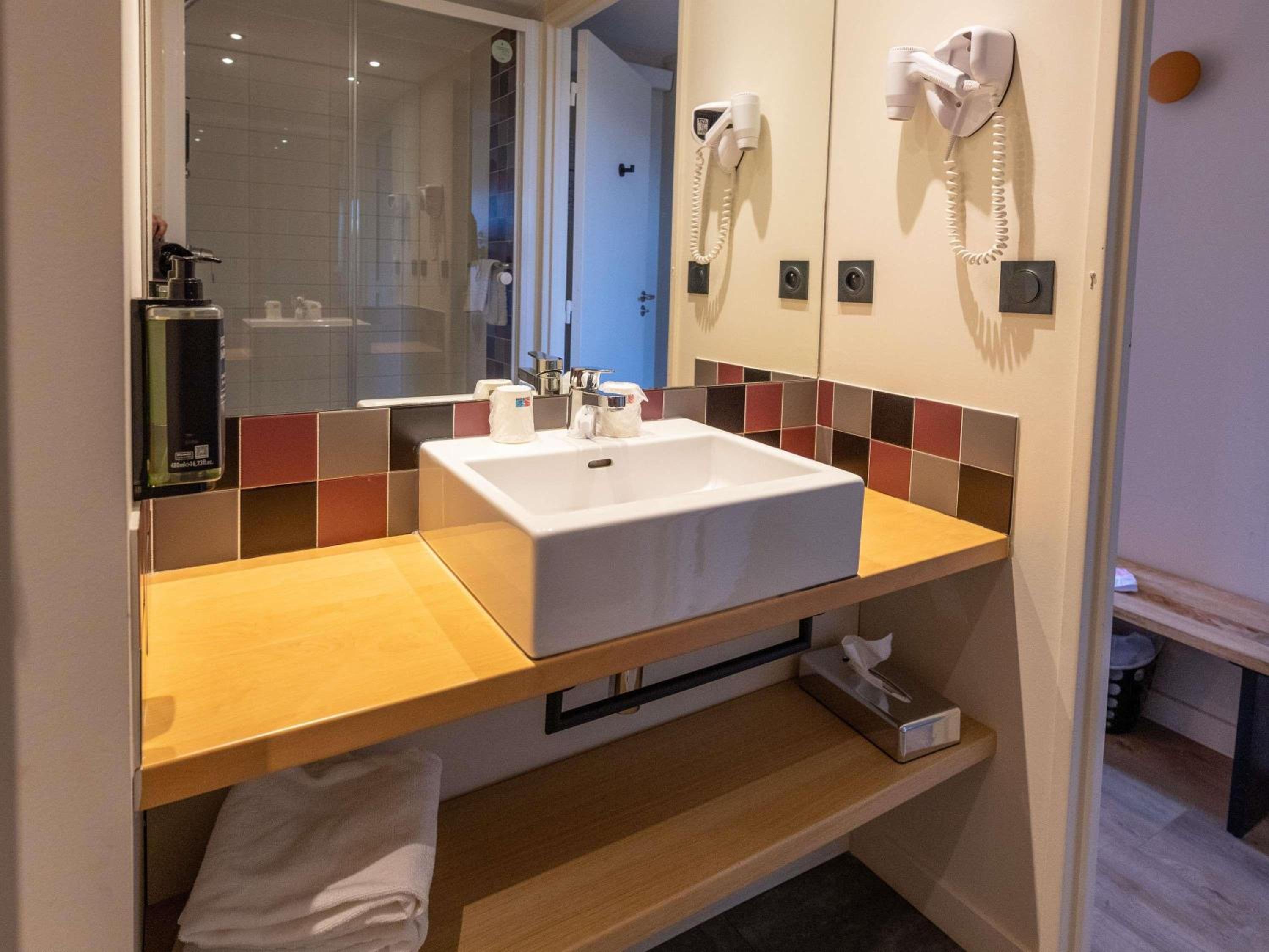 Triple Room - Photo 9