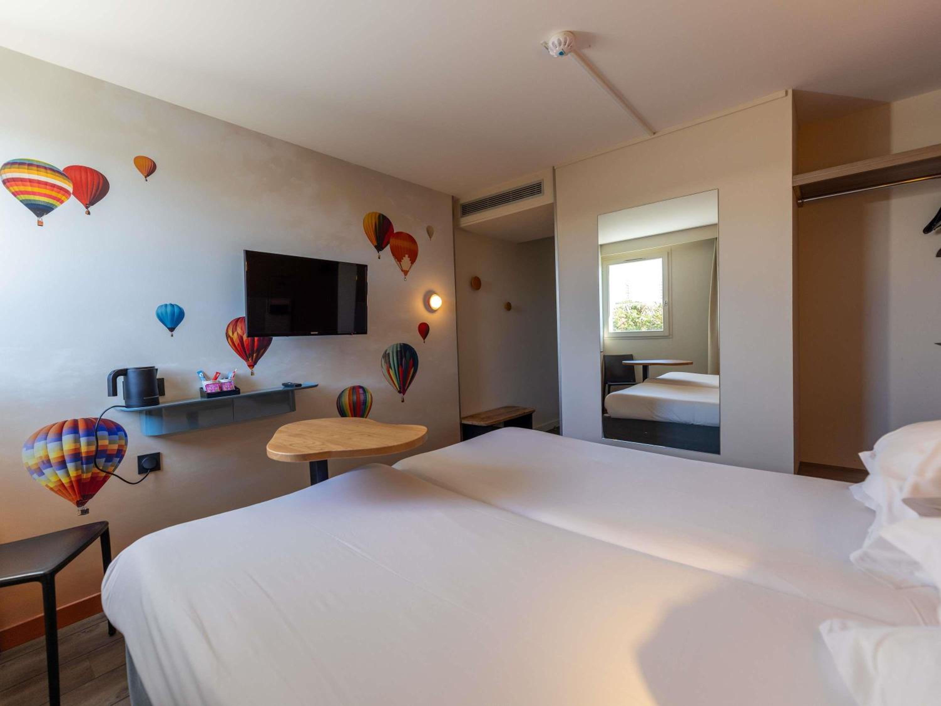 Classic Twin Room - Photo 2