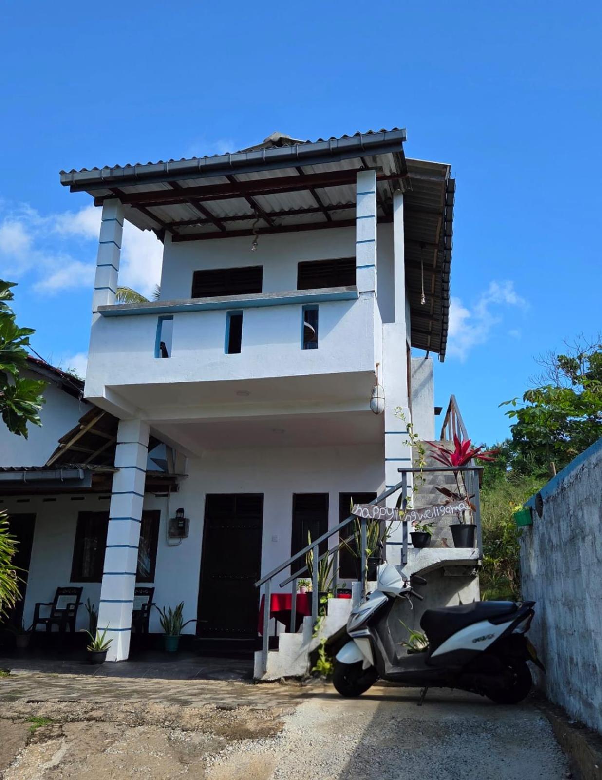 Deluxe Double Room with Side Sea View photo 1
