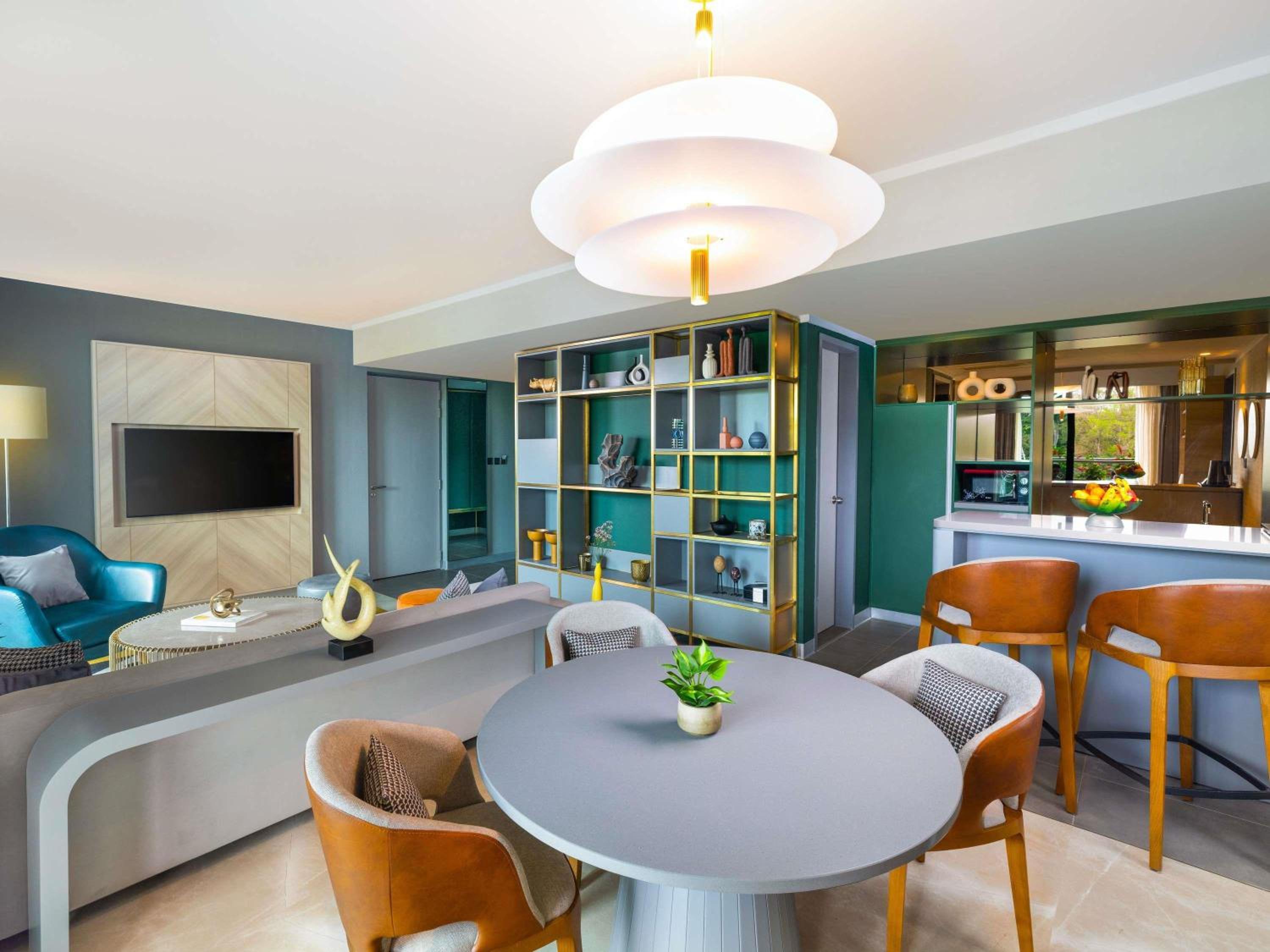 Ibis Suite with 10% discount on SPA,Happy Hours 1+1 on IMFL at Flamingo Bar, Early checkin & Late Checkout (Subject to Availability) photo 3