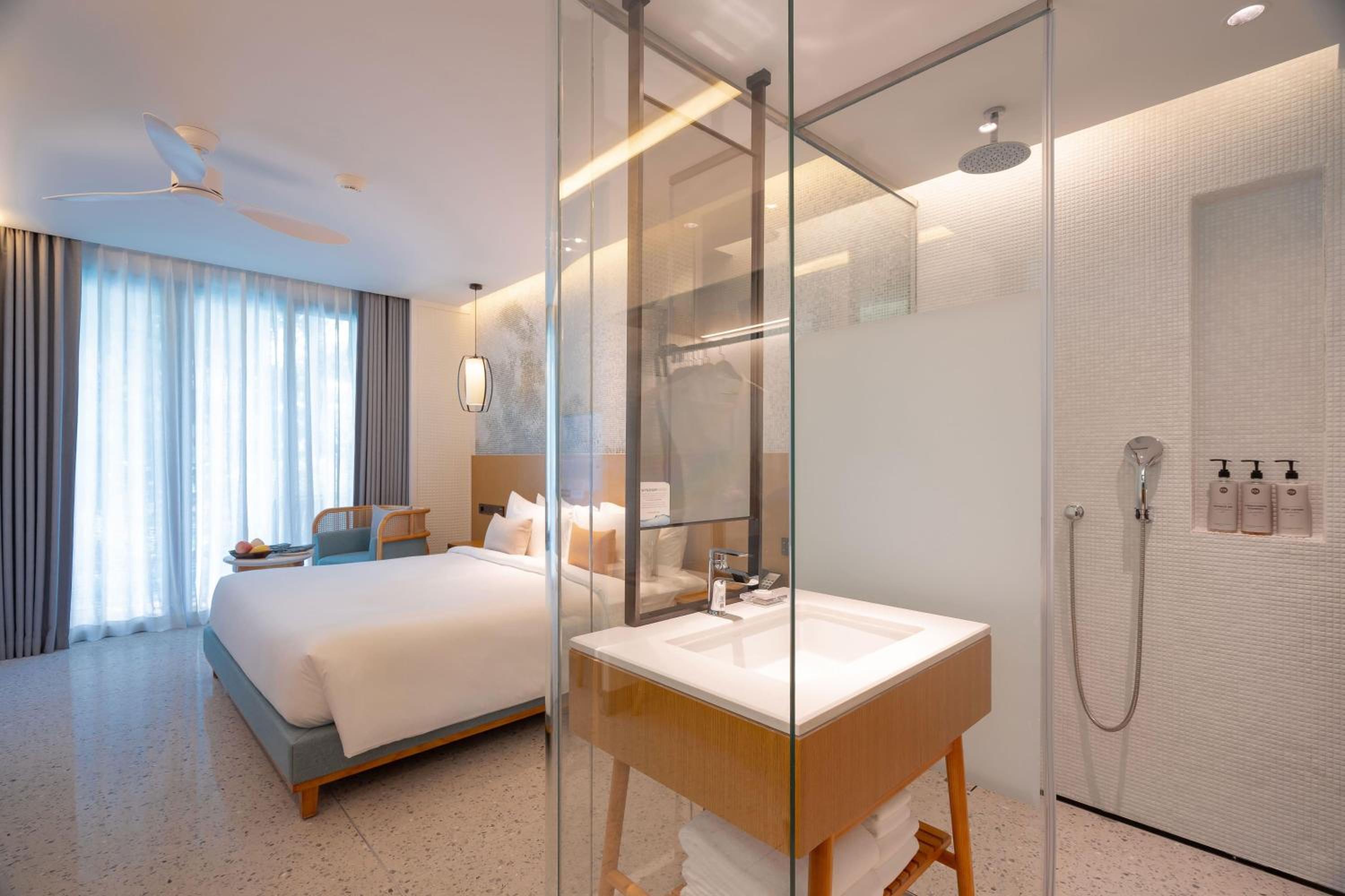 Superior King Room photo 3