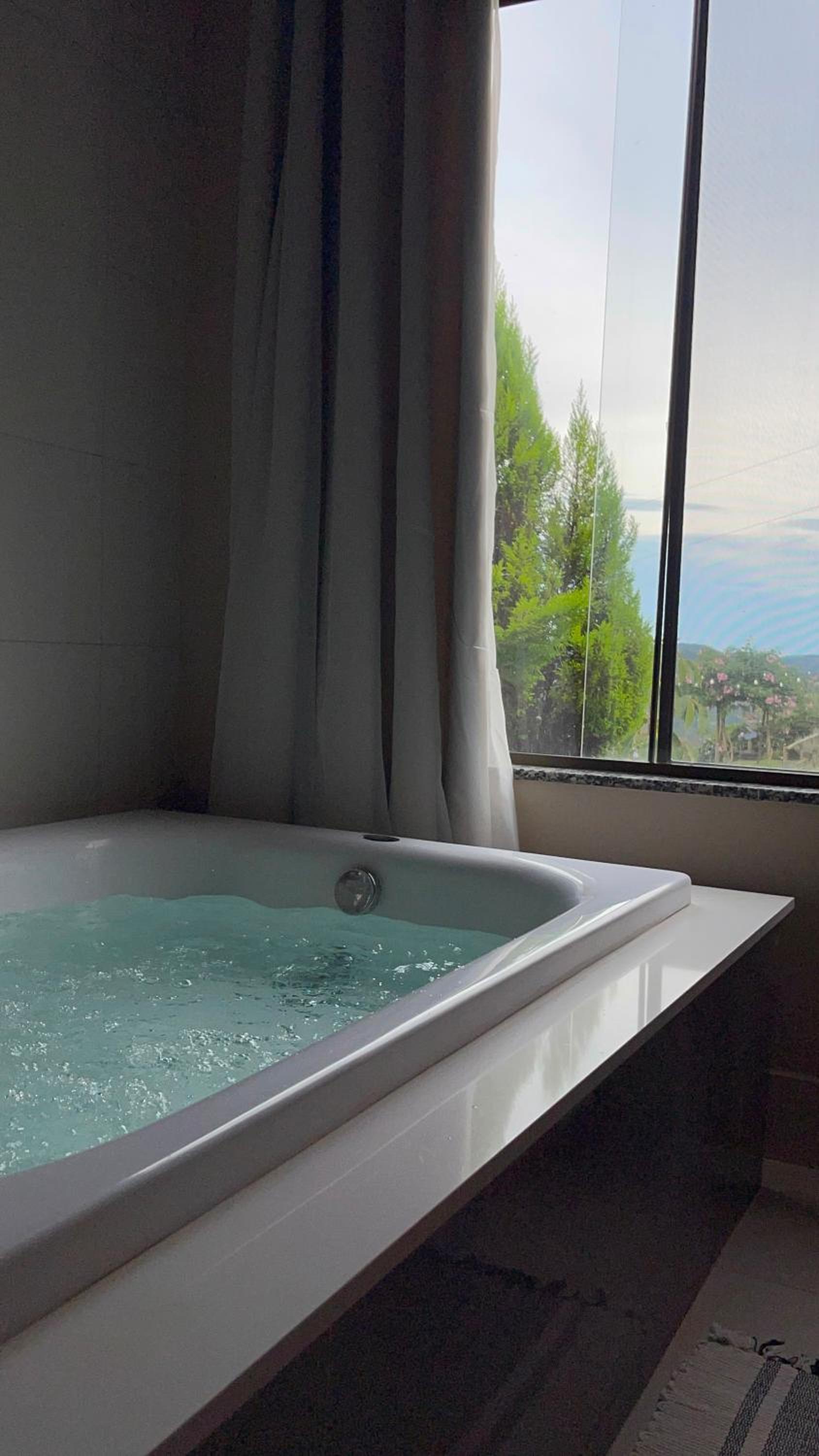 Studio with Spa Bath photo 2
