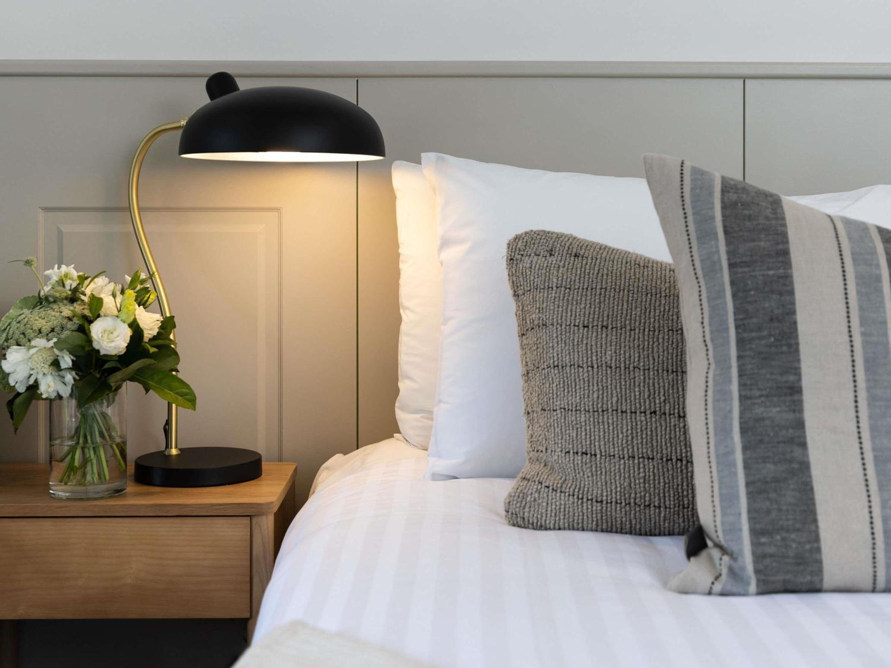 Superior King Room - Photo 5