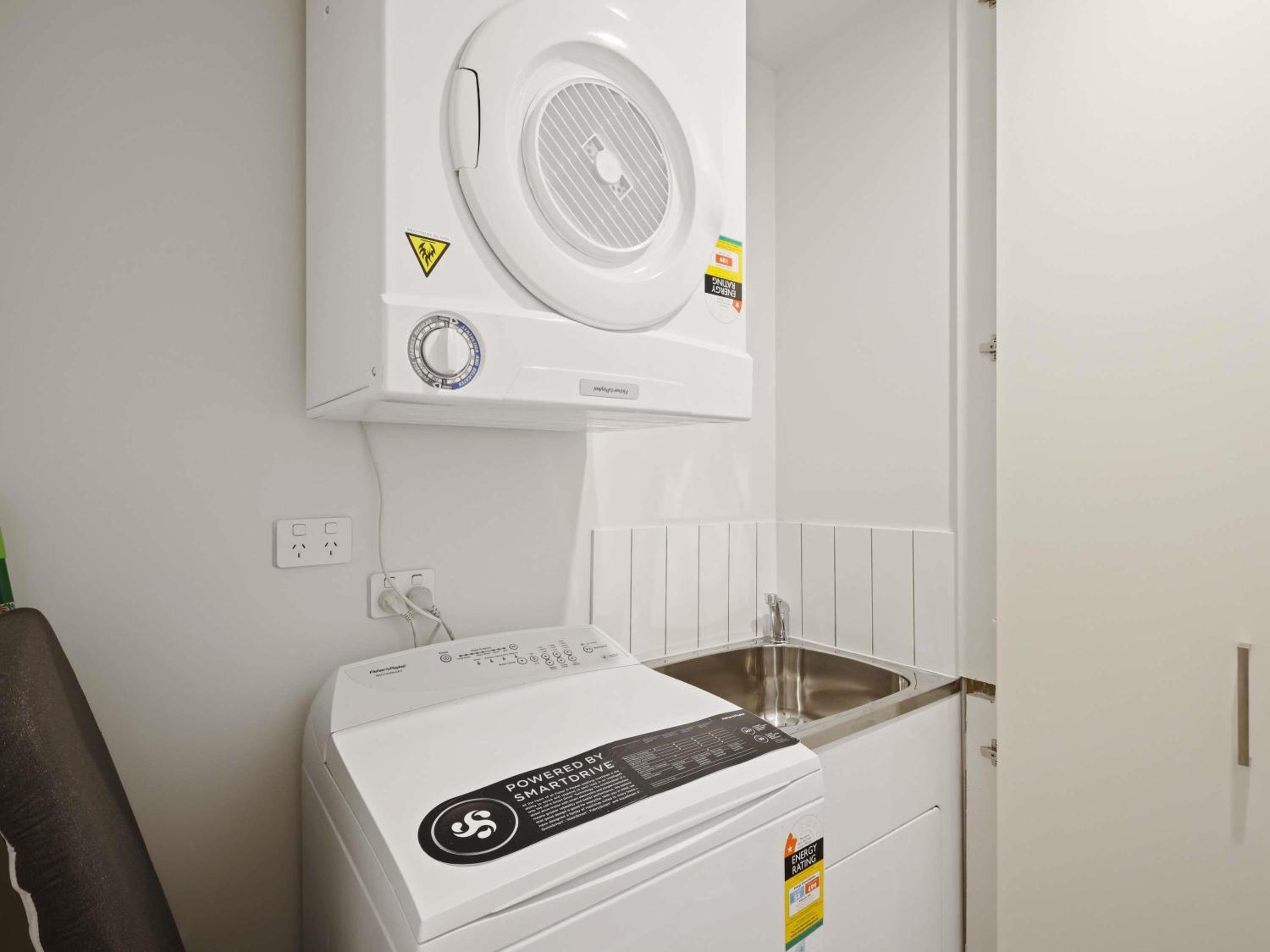 Two-Bedroom Apartment - Photo 9