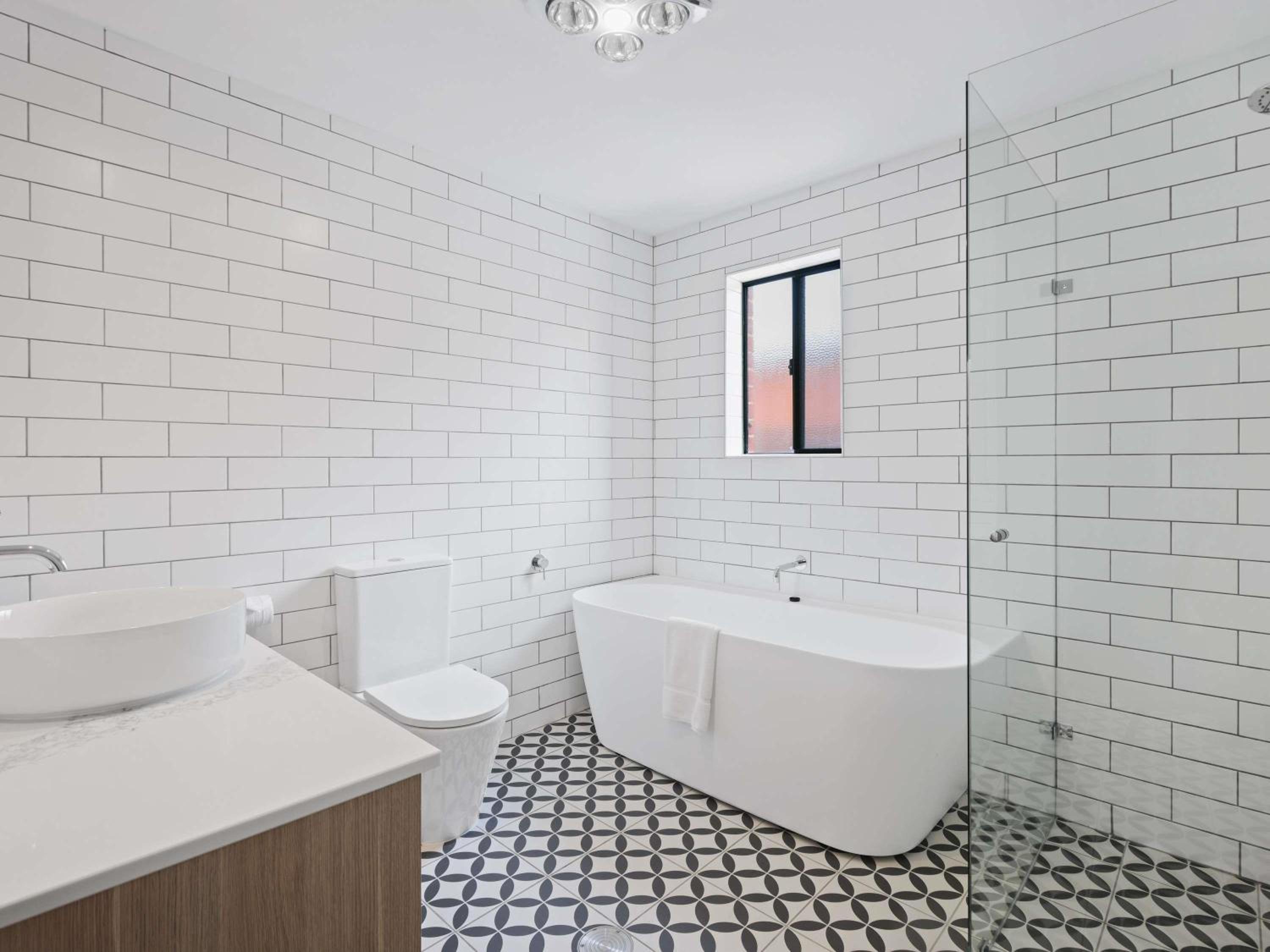 Two-Bedroom Apartment - Photo 8