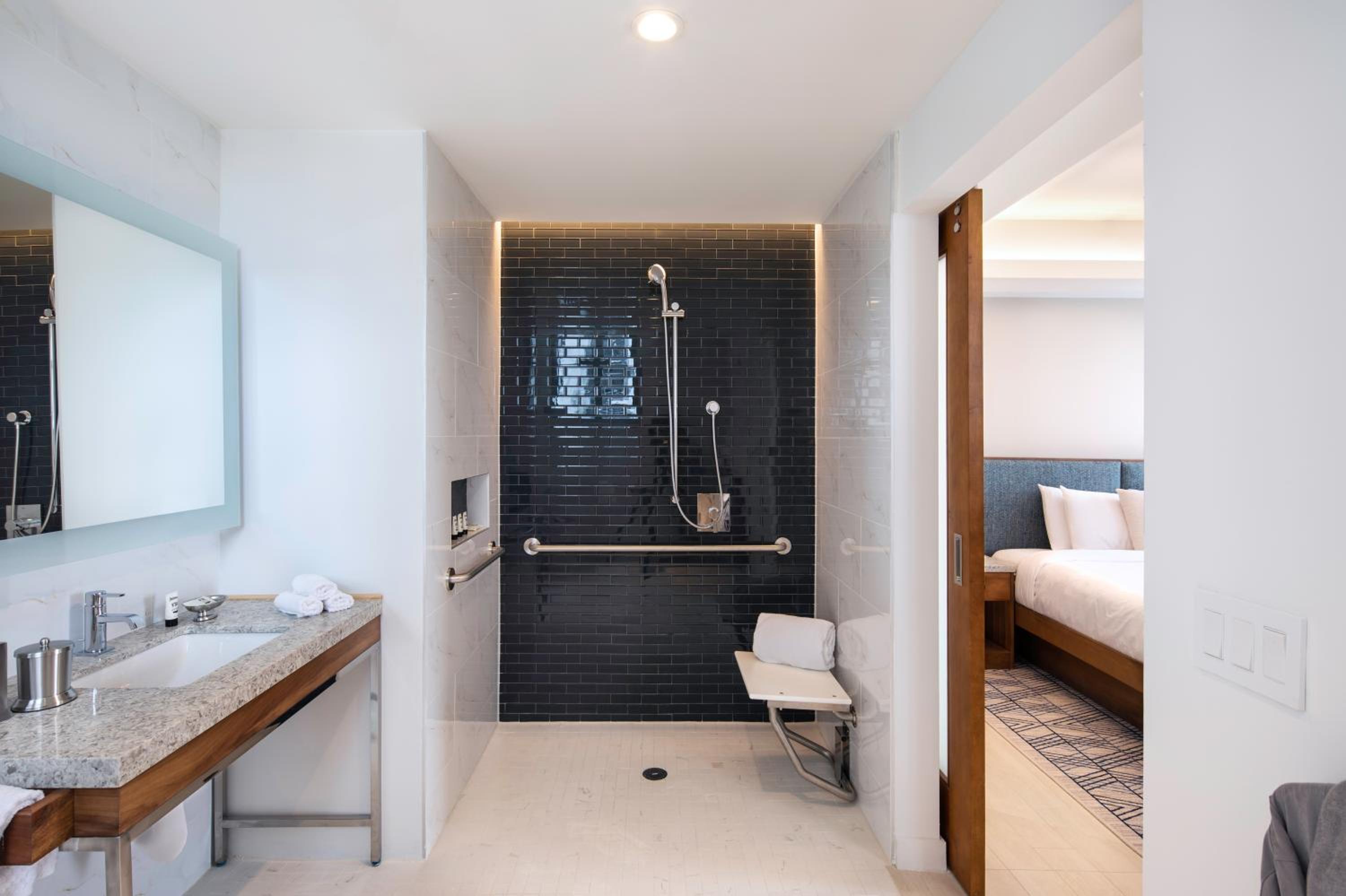CIRC Hotel By Hosteeva, Photo 2