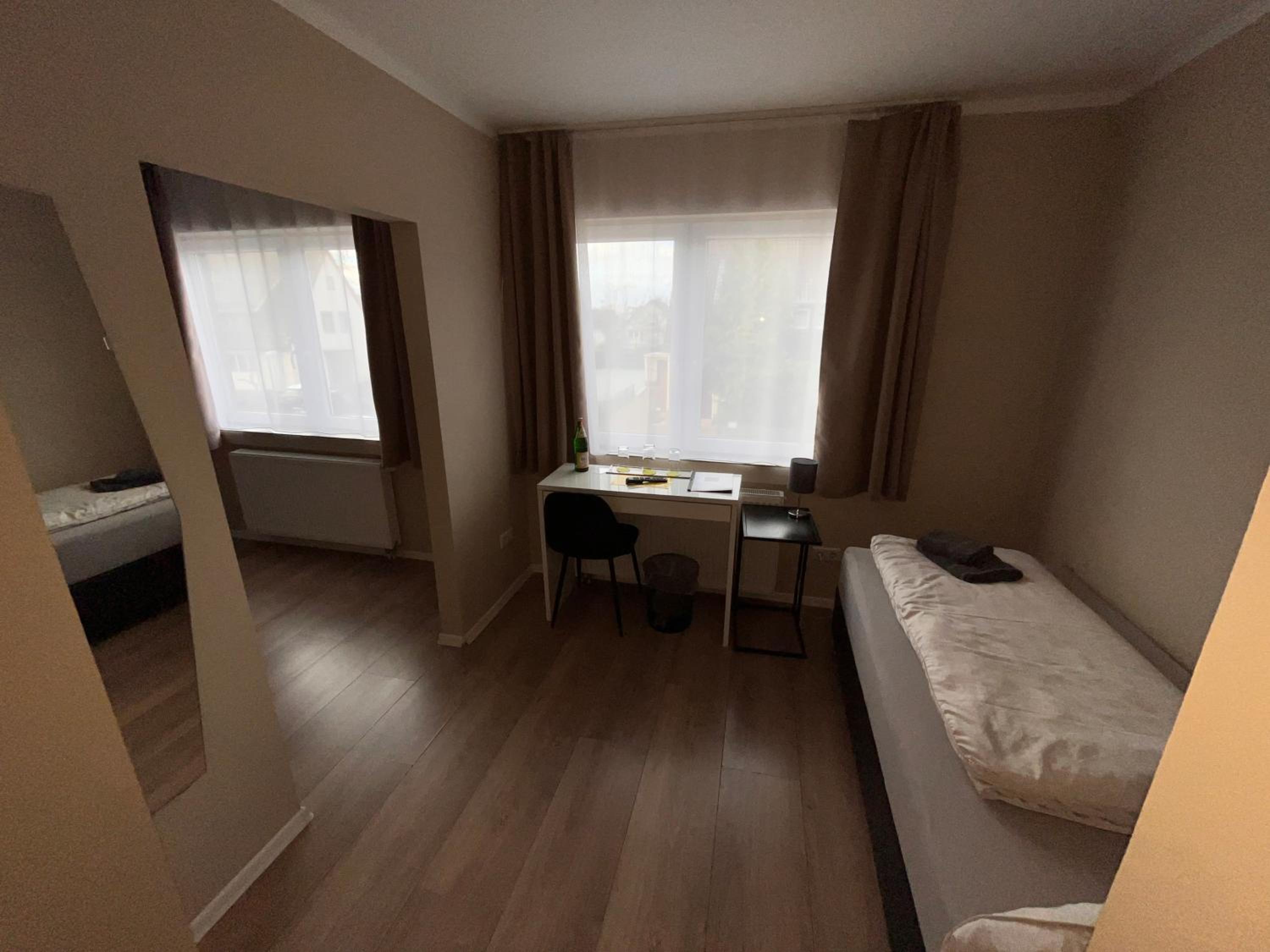 Deluxe Triple Room - Photo 2