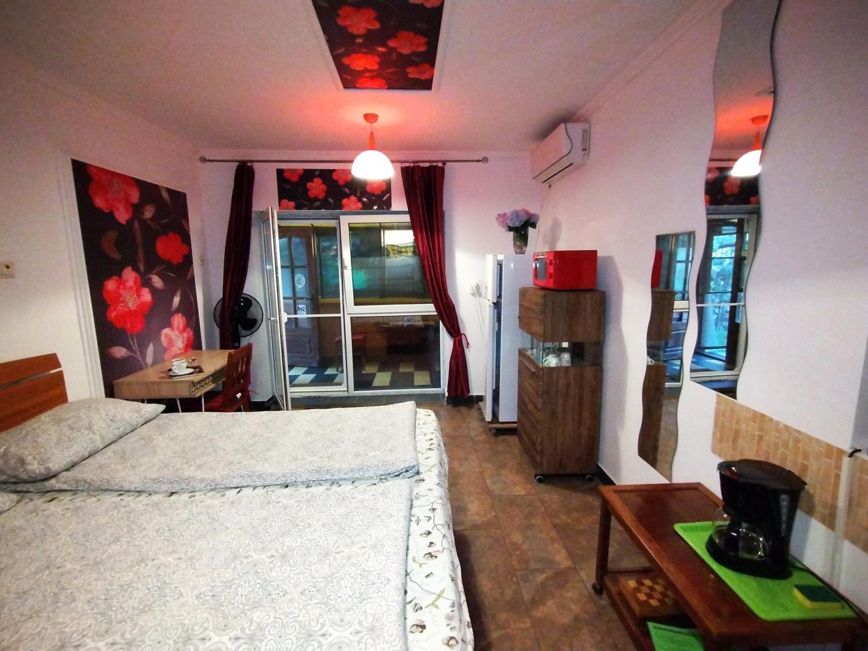 Double Room with Balcony (2 Adults + 1 Child)