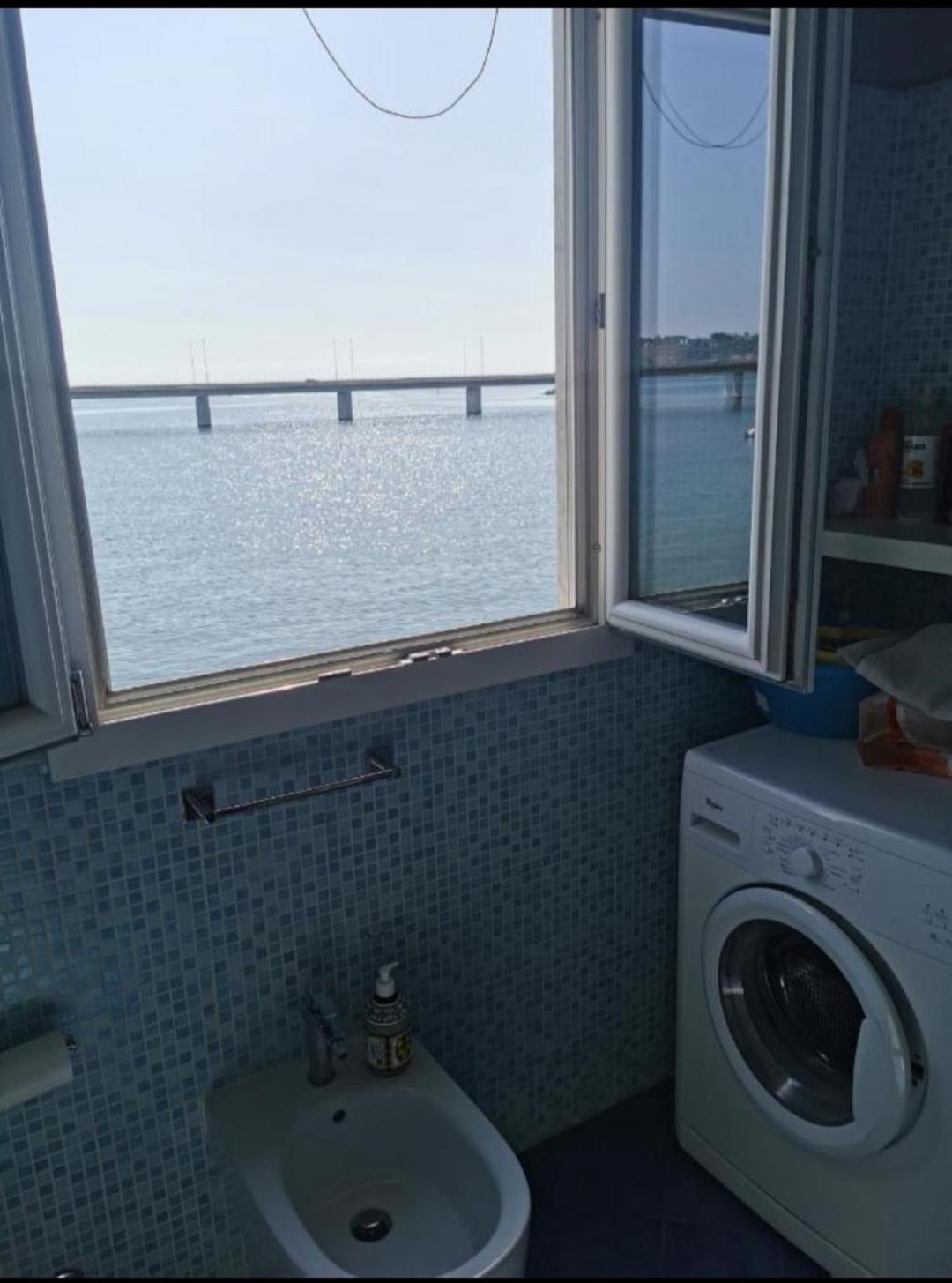 Deluxe Triple Room with Sea View photo 2