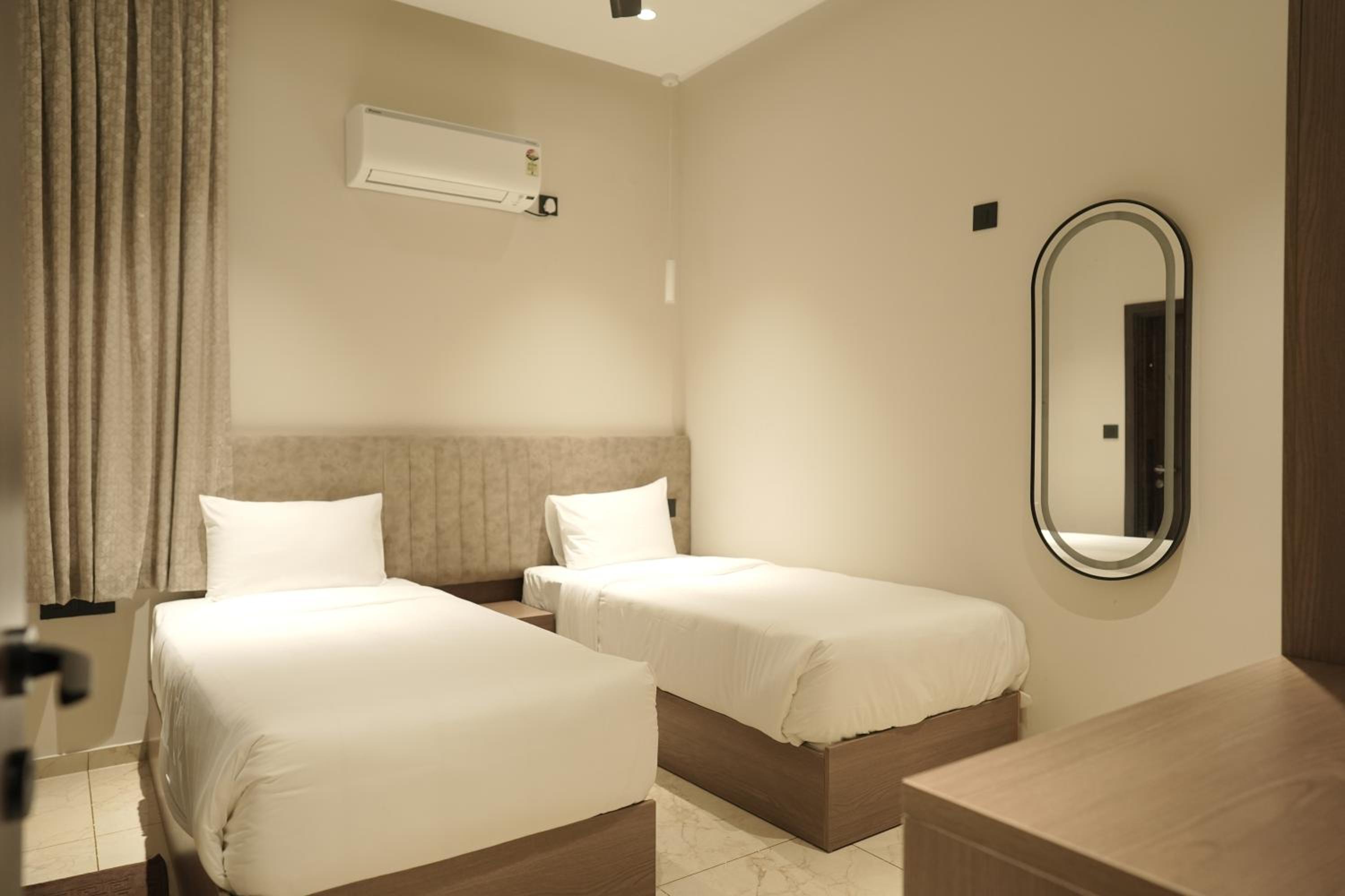Deluxe Family Suite