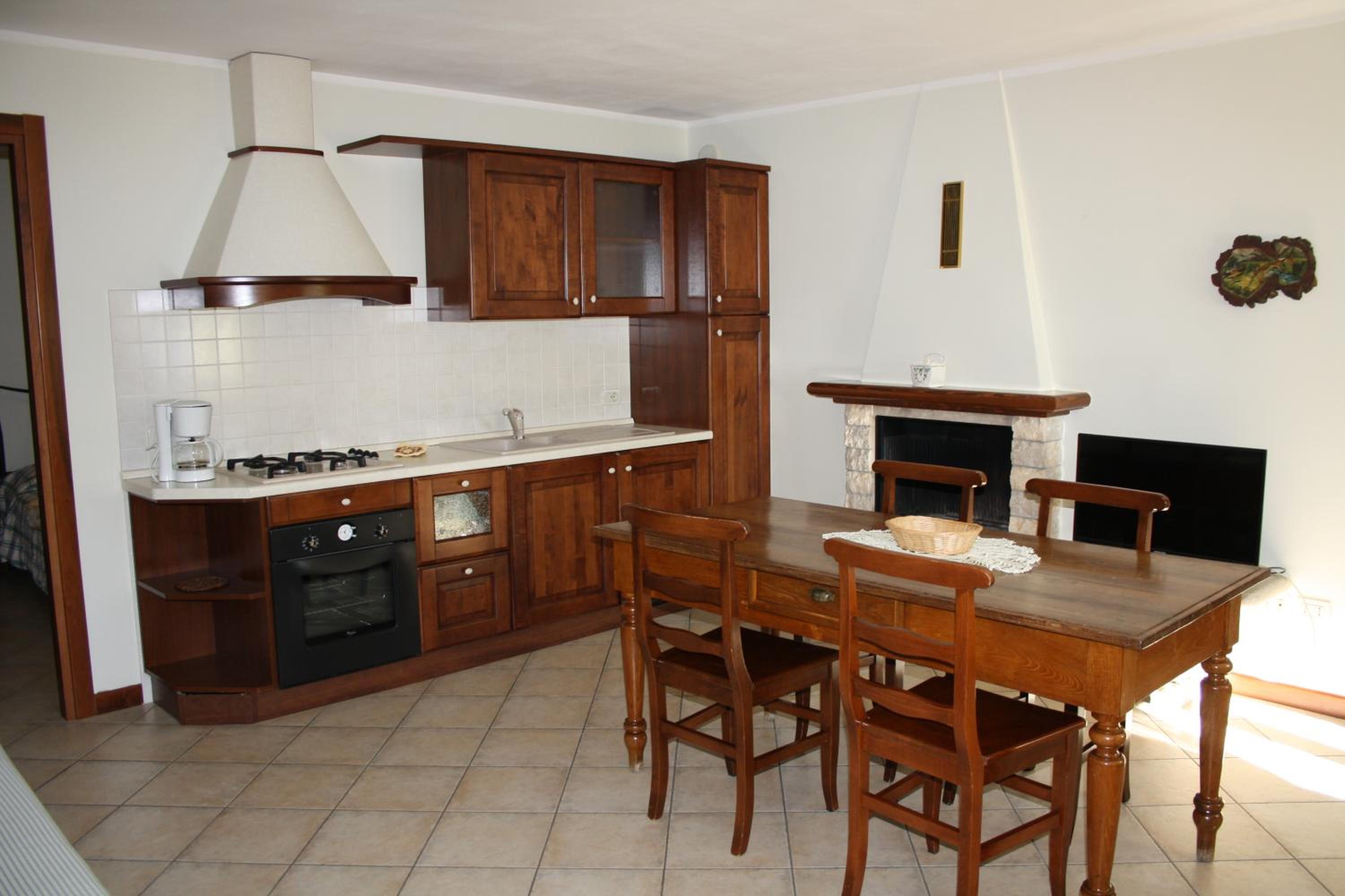 One-Bedroom Apartment with Balcony photo 3