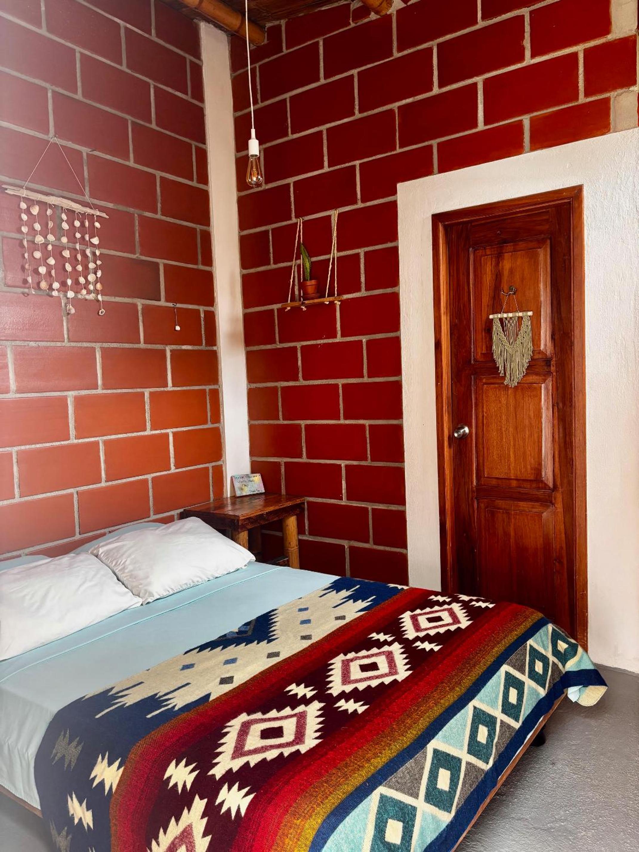 Double Room with Private Bathroom photo 2