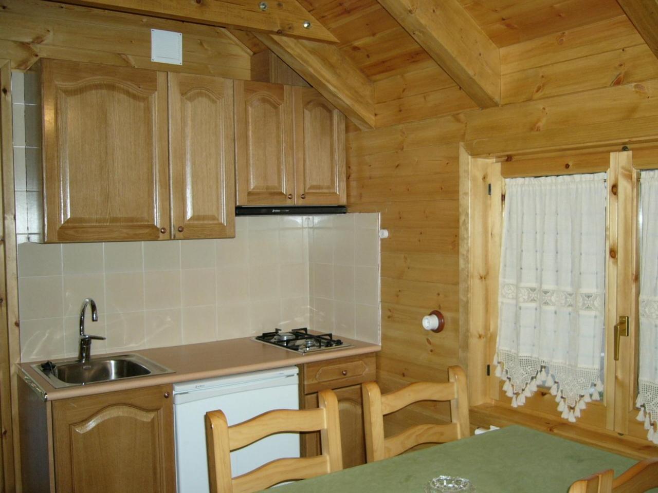 Two-Bedroom Bungalow photo 3