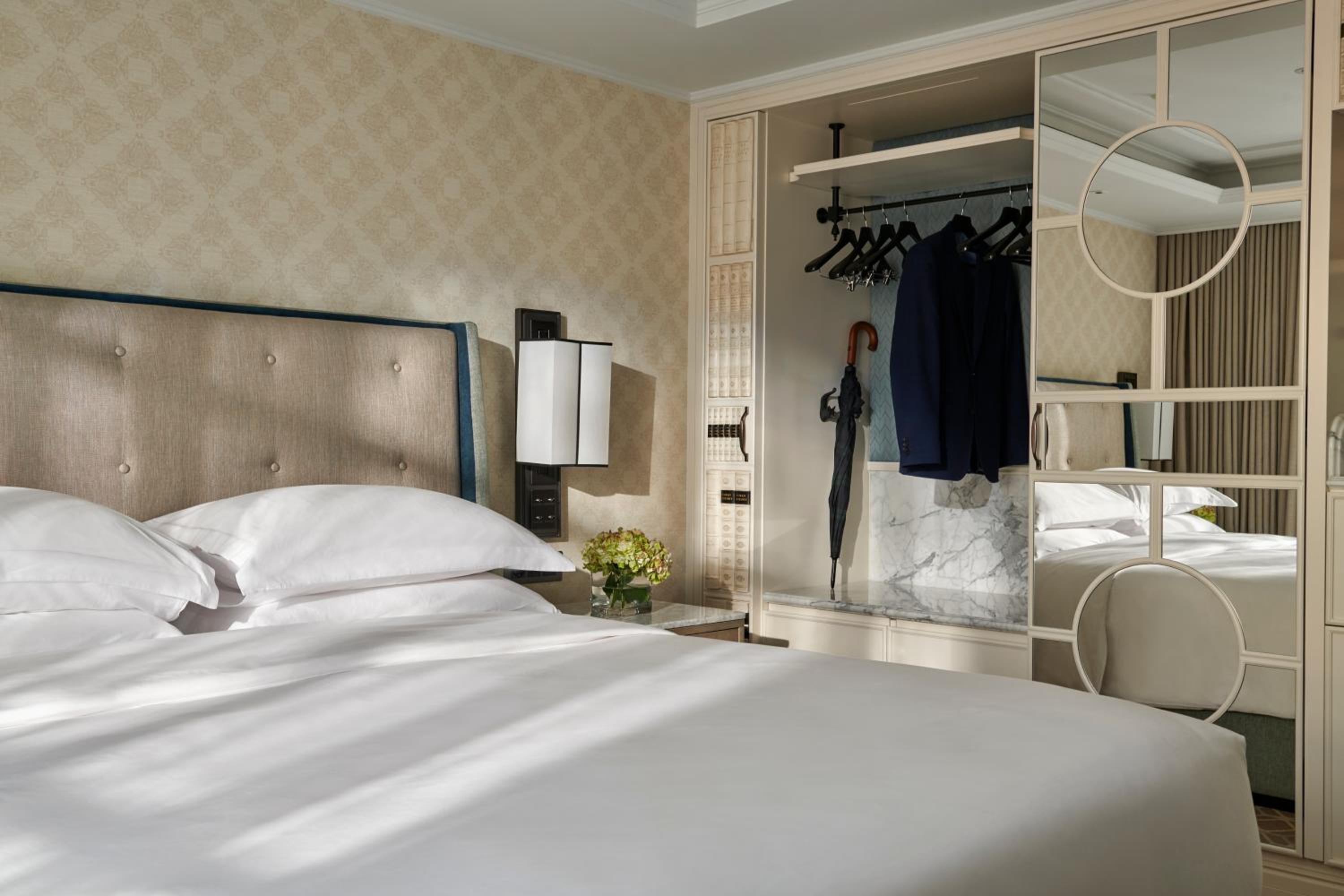 Premiere King Room
