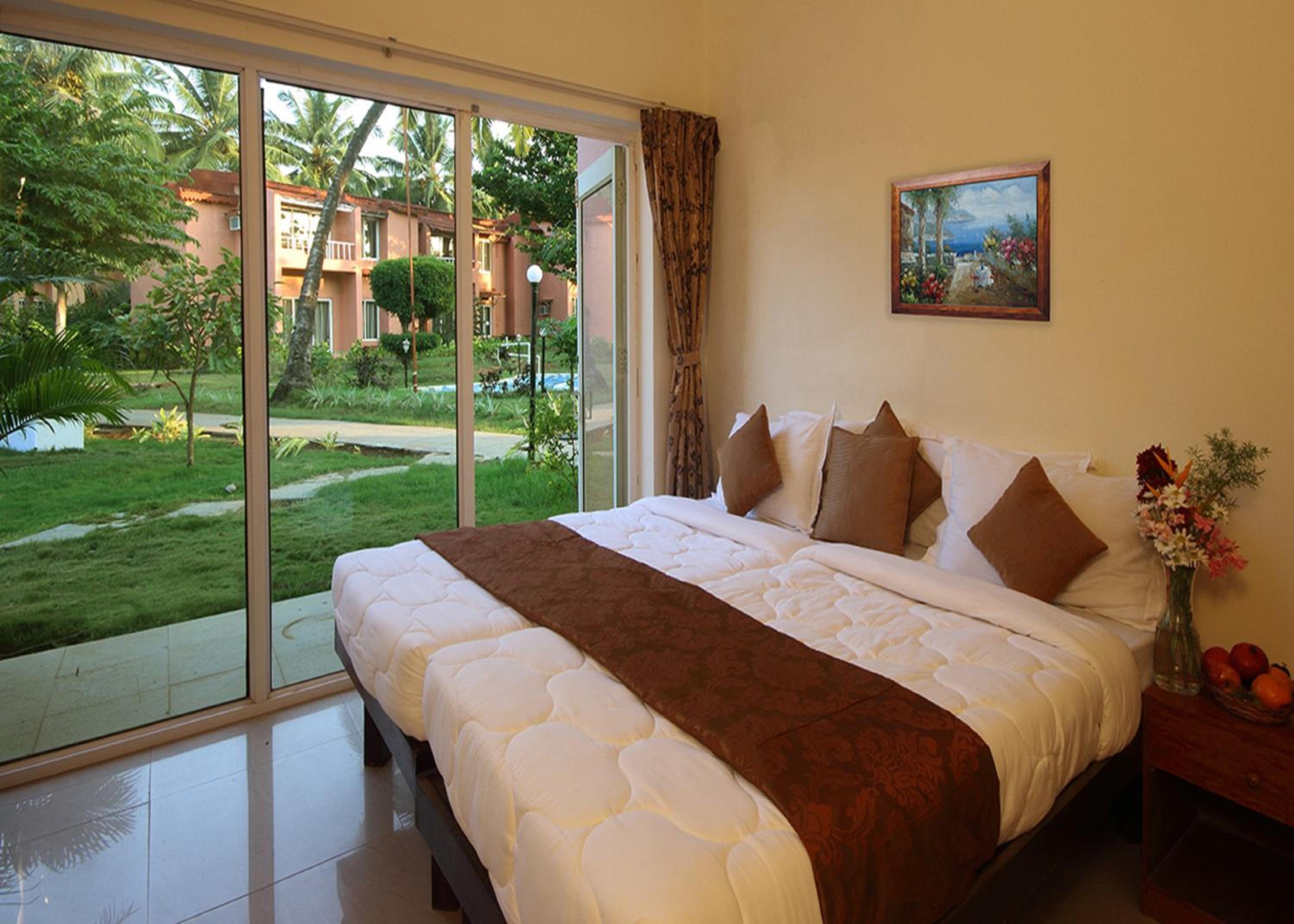 Luxury Suite - Photo 3