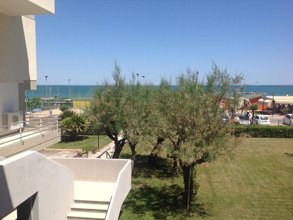 Apartment with Sea View photo 2